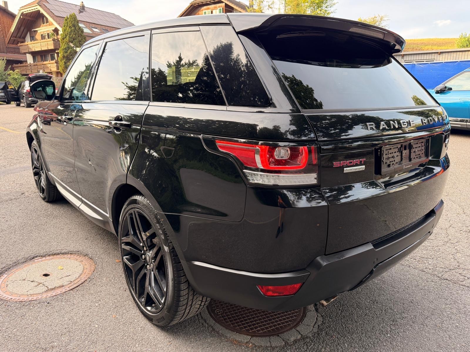 LAND ROVER Range Rover Sport 4.4 SDV8 Autobiography Dynamic A-image-4