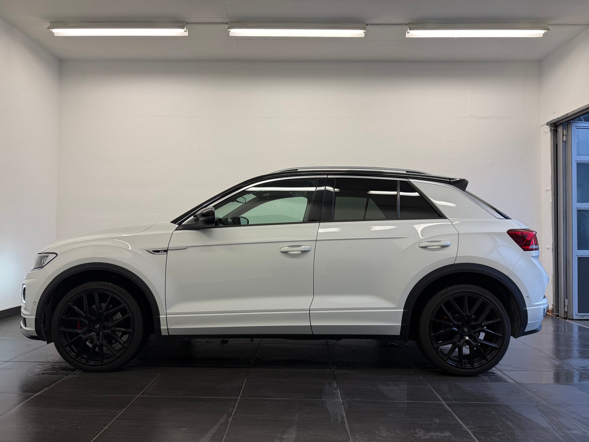 VW T-Roc 2.0 TSI Sport DSG 4Motion-image-6