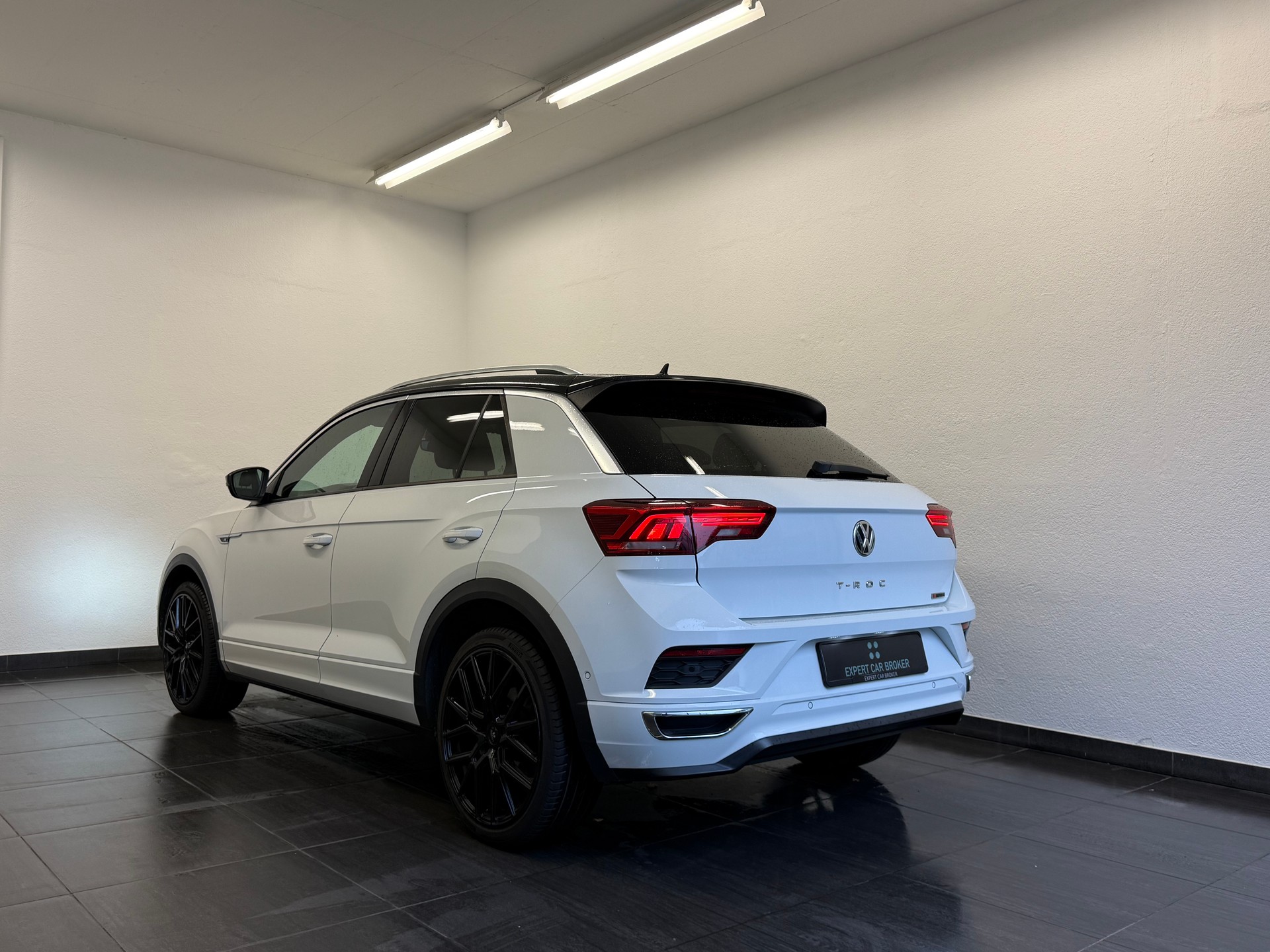 VW T-Roc 2.0 TSI Sport DSG 4Motion-image-7