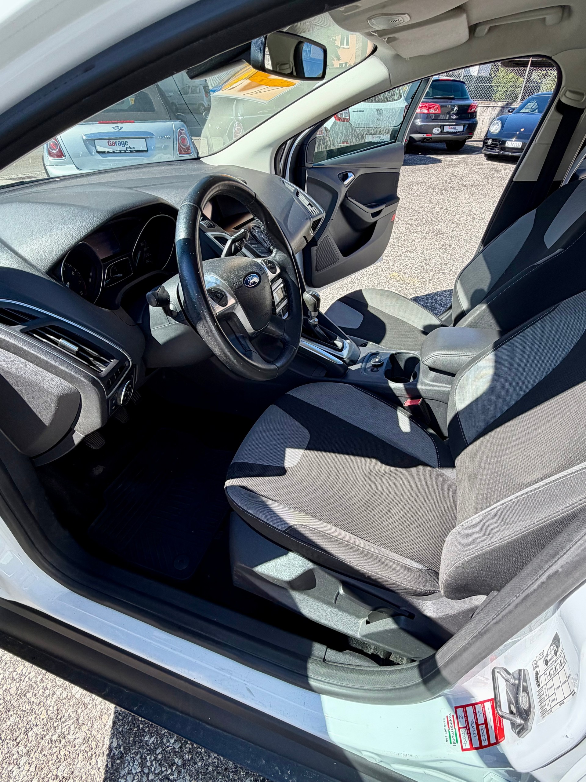 FORD Focus 1.6 SCTi Carving-image-9