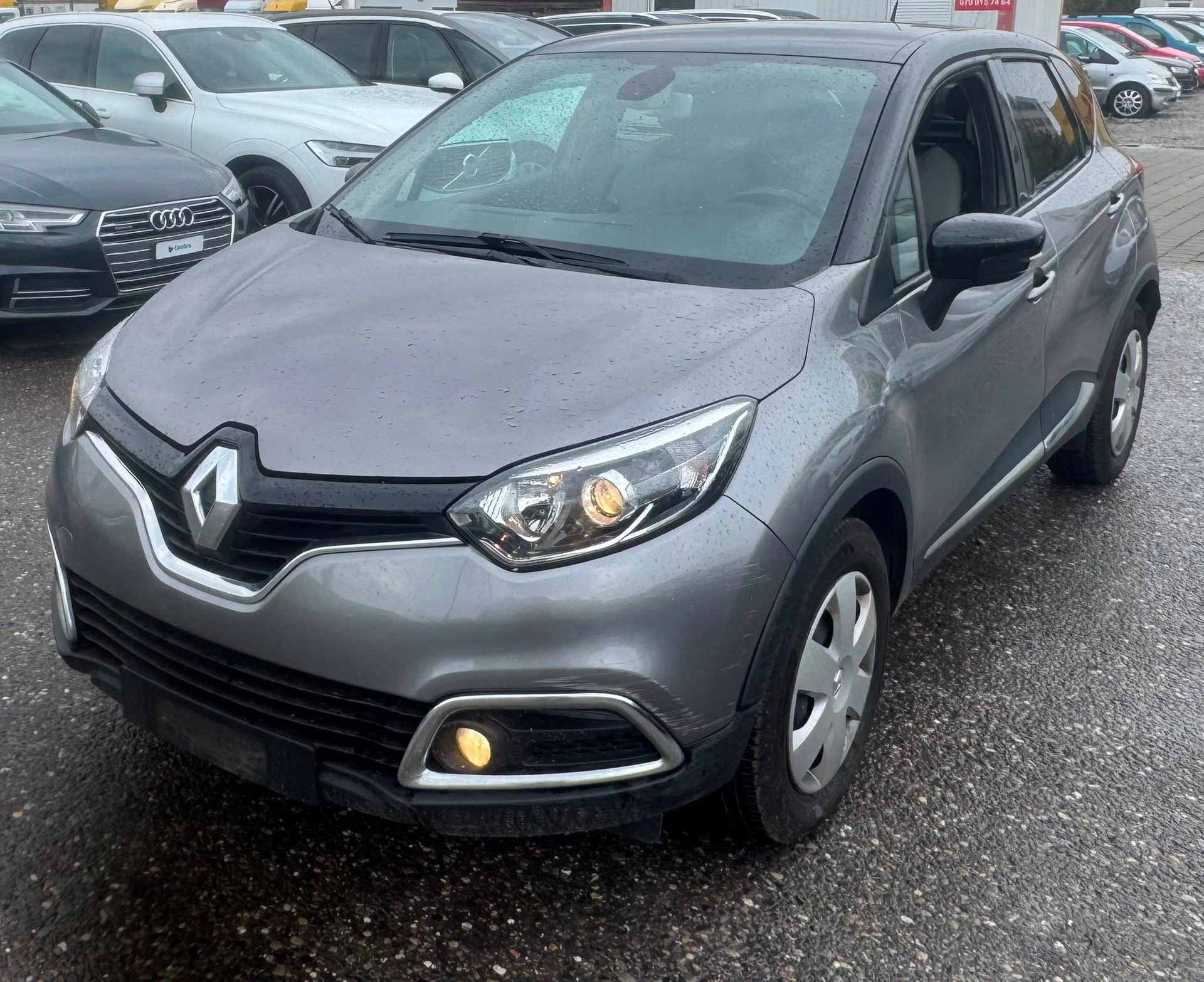 RENAULT Captur 0.9 12V Dynamique (Klimatronik * Sensoren * Radio USB * Navigation * BO5)-image-0