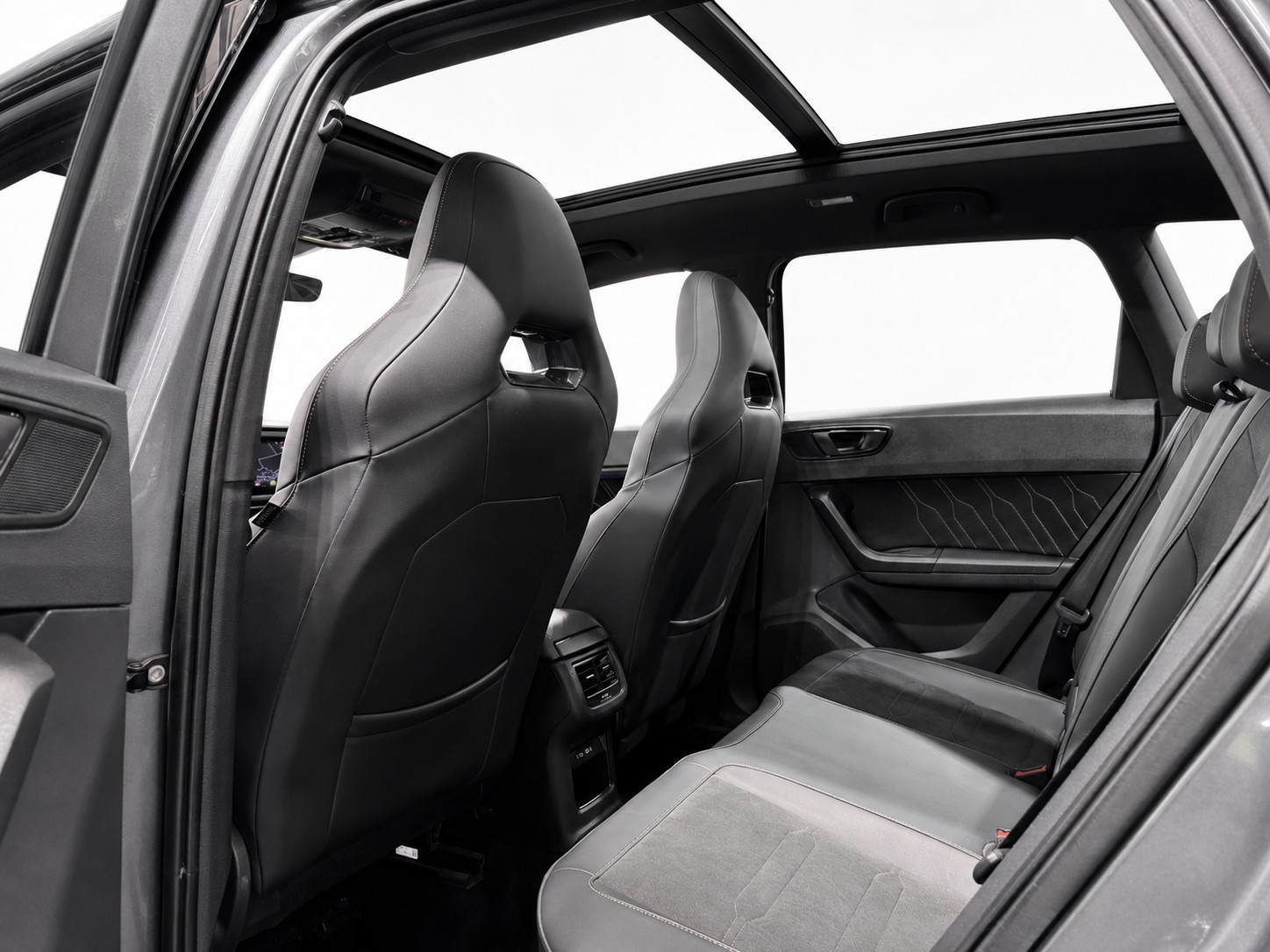CUPRA Ateca 2.0TSI VZ 4Drive DSG * Panorama-Glasdach * Anhängerkupplung * Supersportlenkrad *-image-12