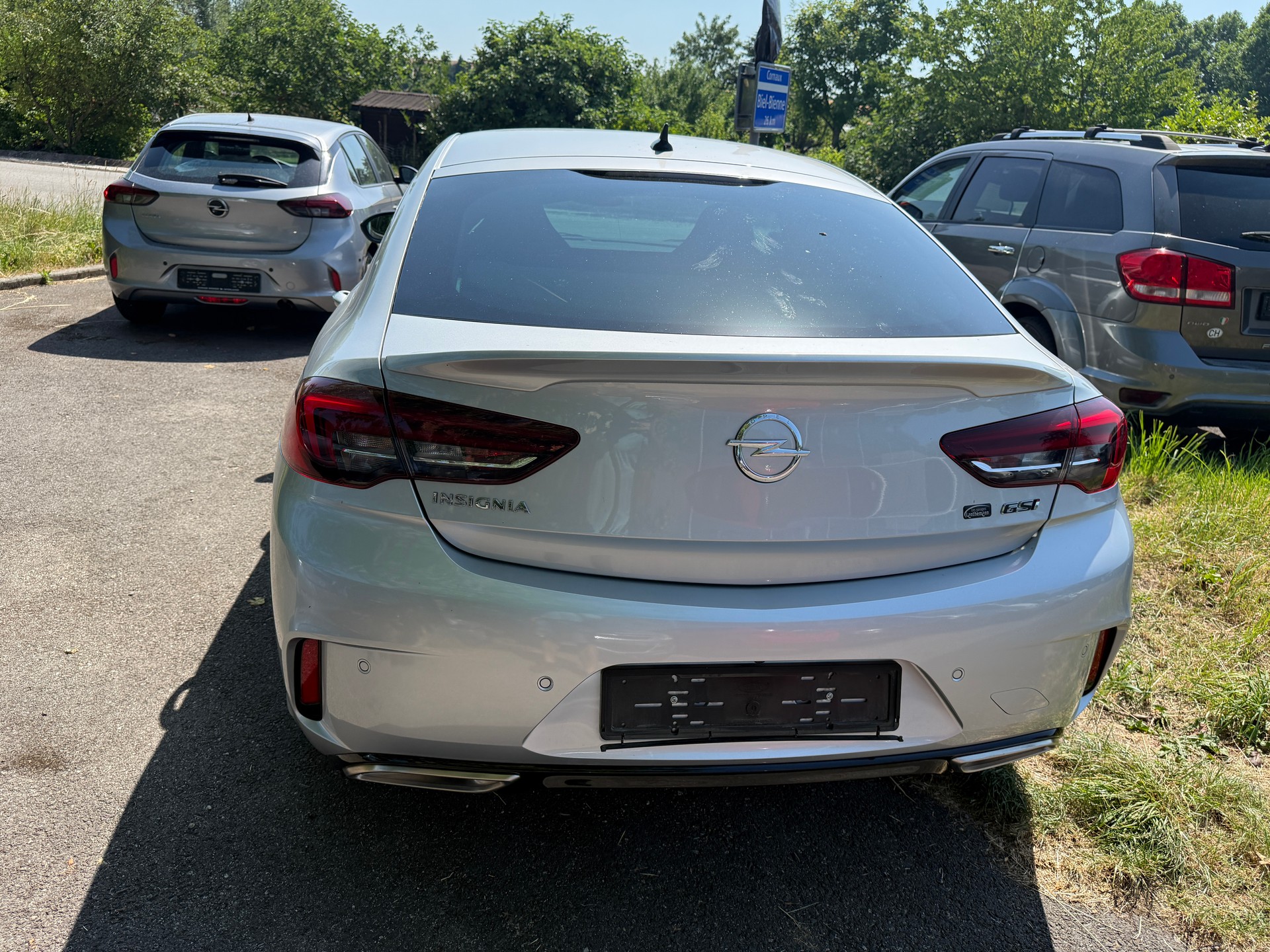 OPEL Insignia 2.0 T GSi 4WD Automatic-image-8