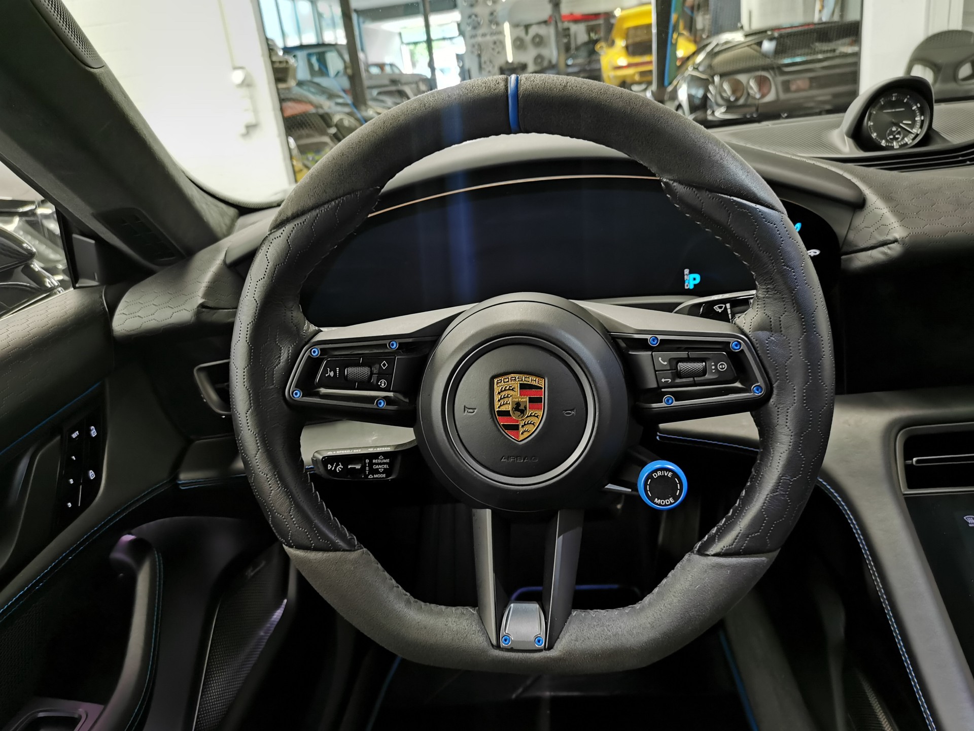 PORSCHE Taycan Turbo S Cross Turismo TECHART-image-10
