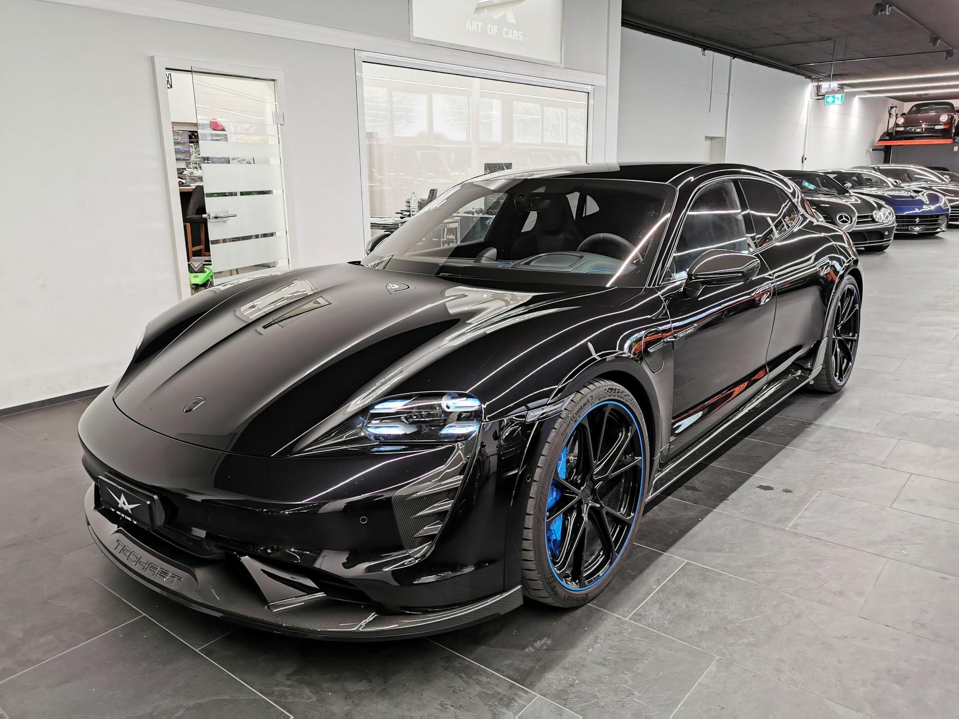 PORSCHE Taycan Turbo S Cross Turismo TECHART-image-2