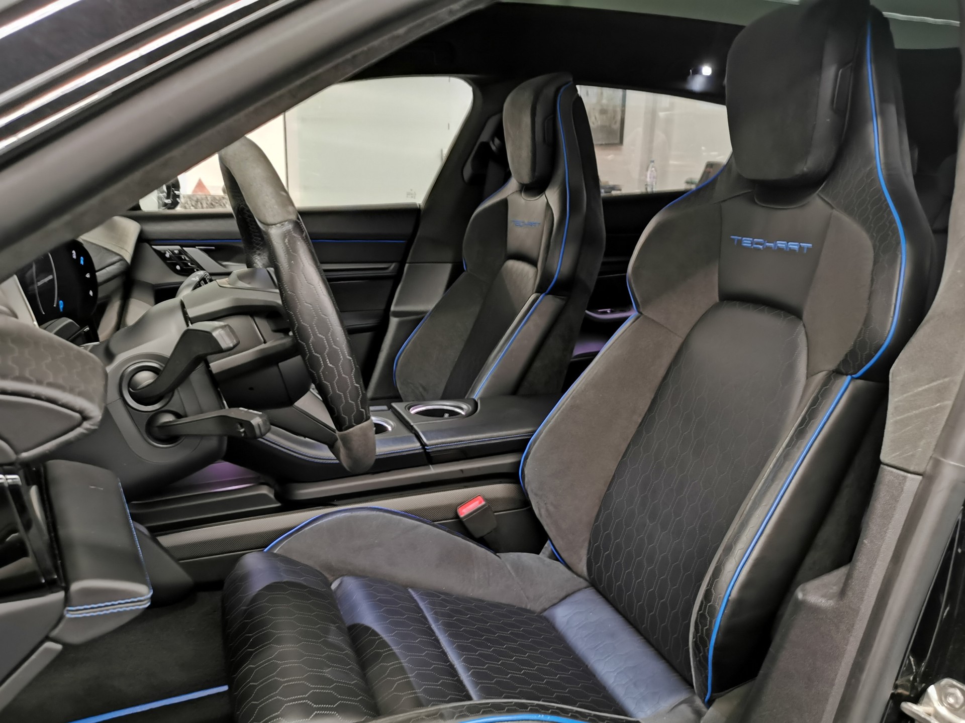 PORSCHE Taycan Turbo S Cross Turismo TECHART-image-8