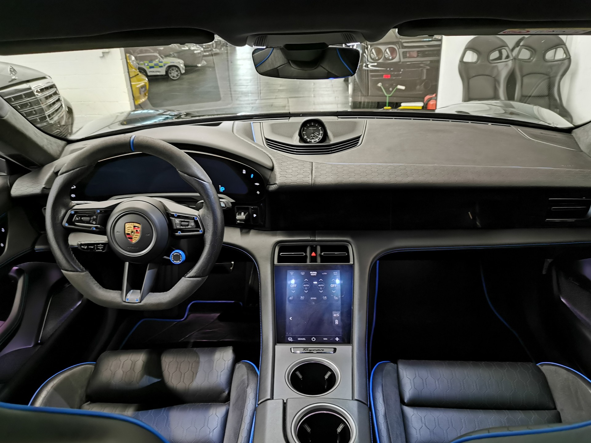 PORSCHE Taycan Turbo S Cross Turismo TECHART-image-11