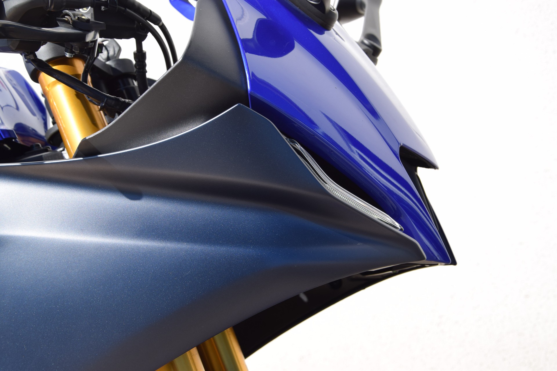 YAMAHA YZF-R 125 ABS-image-9