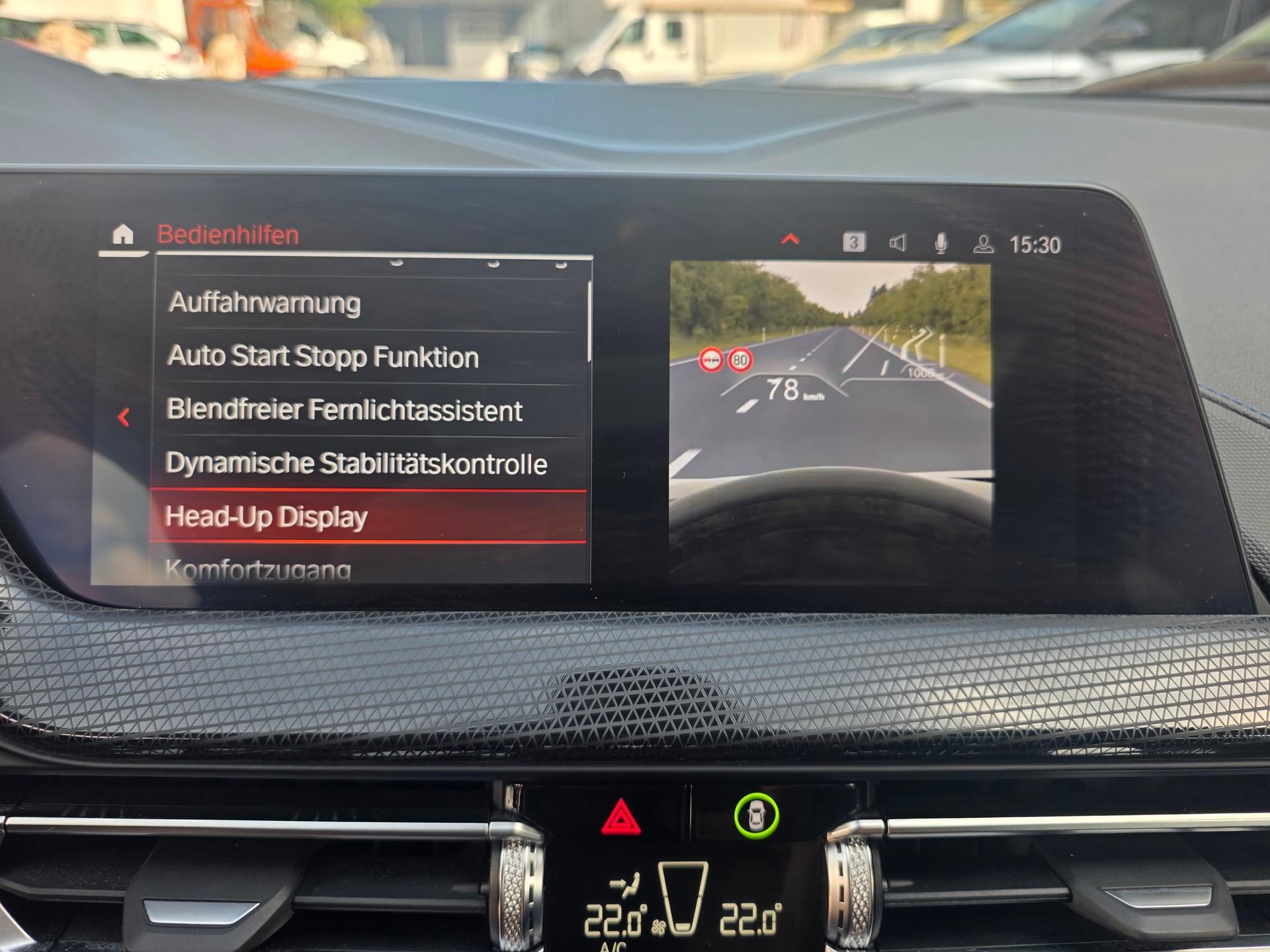 BMW 118d Steptronic M Sport / VOLLAUSSTATTUNG -PANORMA -KOMFORT PAKET -ASSISTENZ PAKET -ADAPTIVE LED -M SPORTBREMSEN-image-17