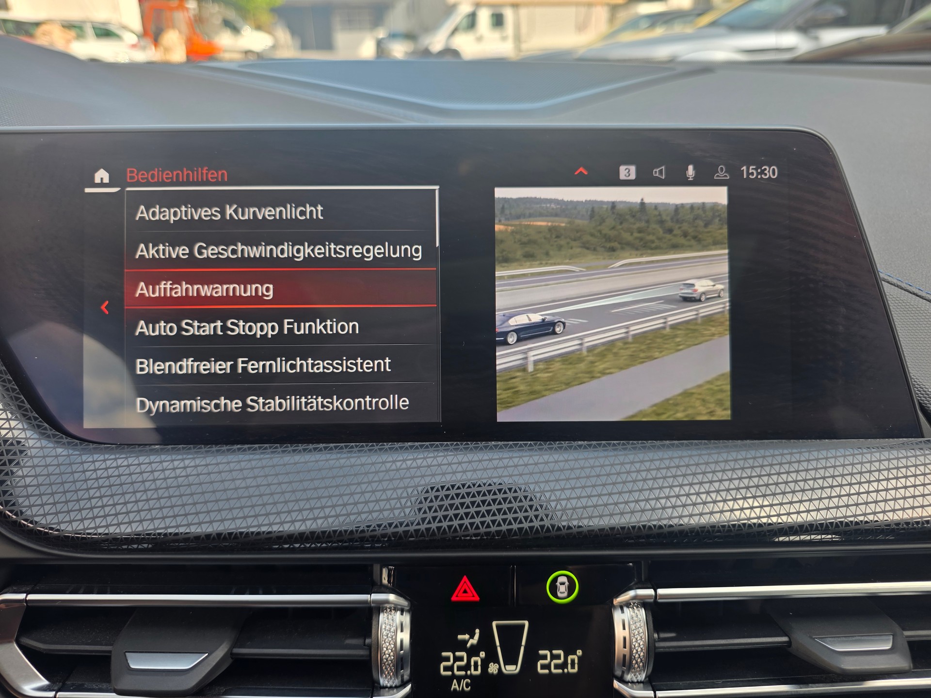 BMW 118d Steptronic M Sport / VOLLAUSSTATTUNG -PANORMA -KOMFORT PAKET -ASSISTENZ PAKET -ADAPTIVE LED -M SPORTBREMSEN-image-15
