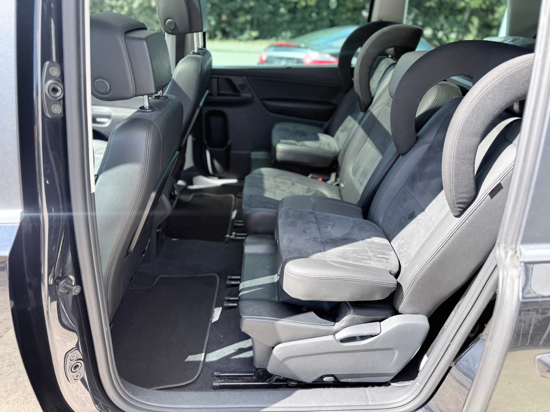 SEAT Alhambra 2.0 TDI Style Advanced DSG-image-28