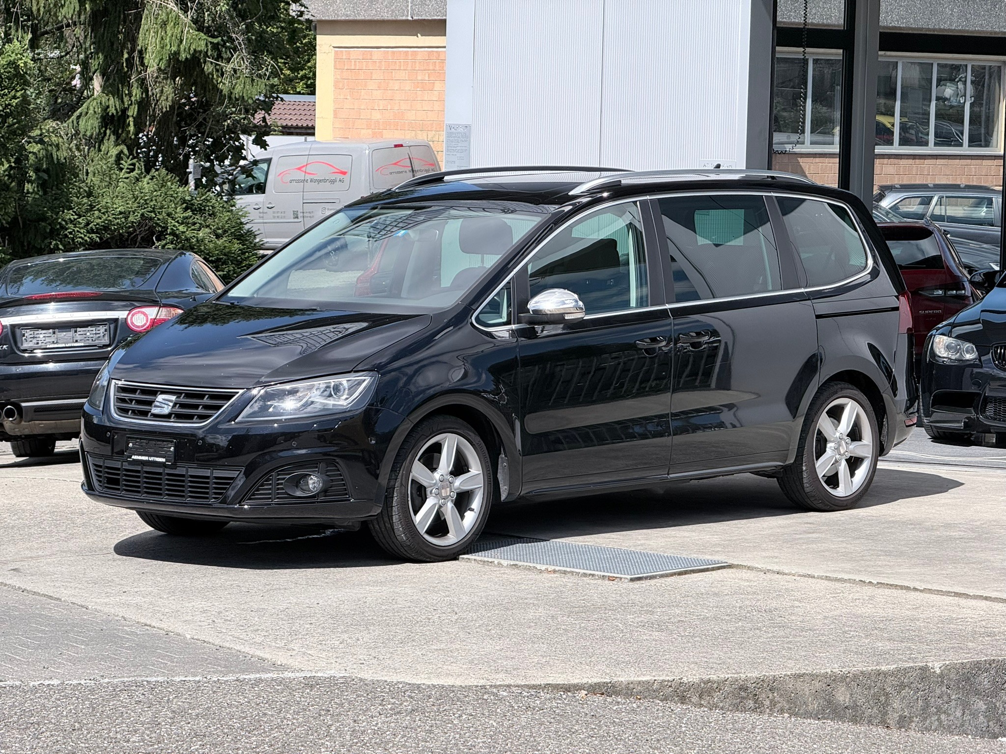 Car photo