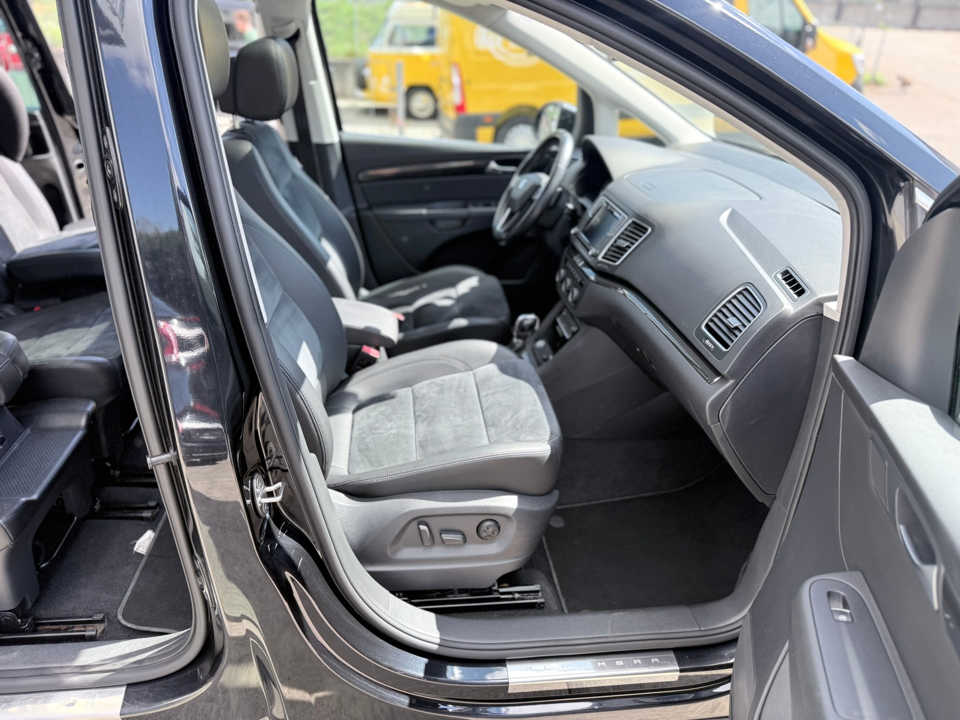 SEAT Alhambra 2.0 TDI Style Advanced DSG-image-12