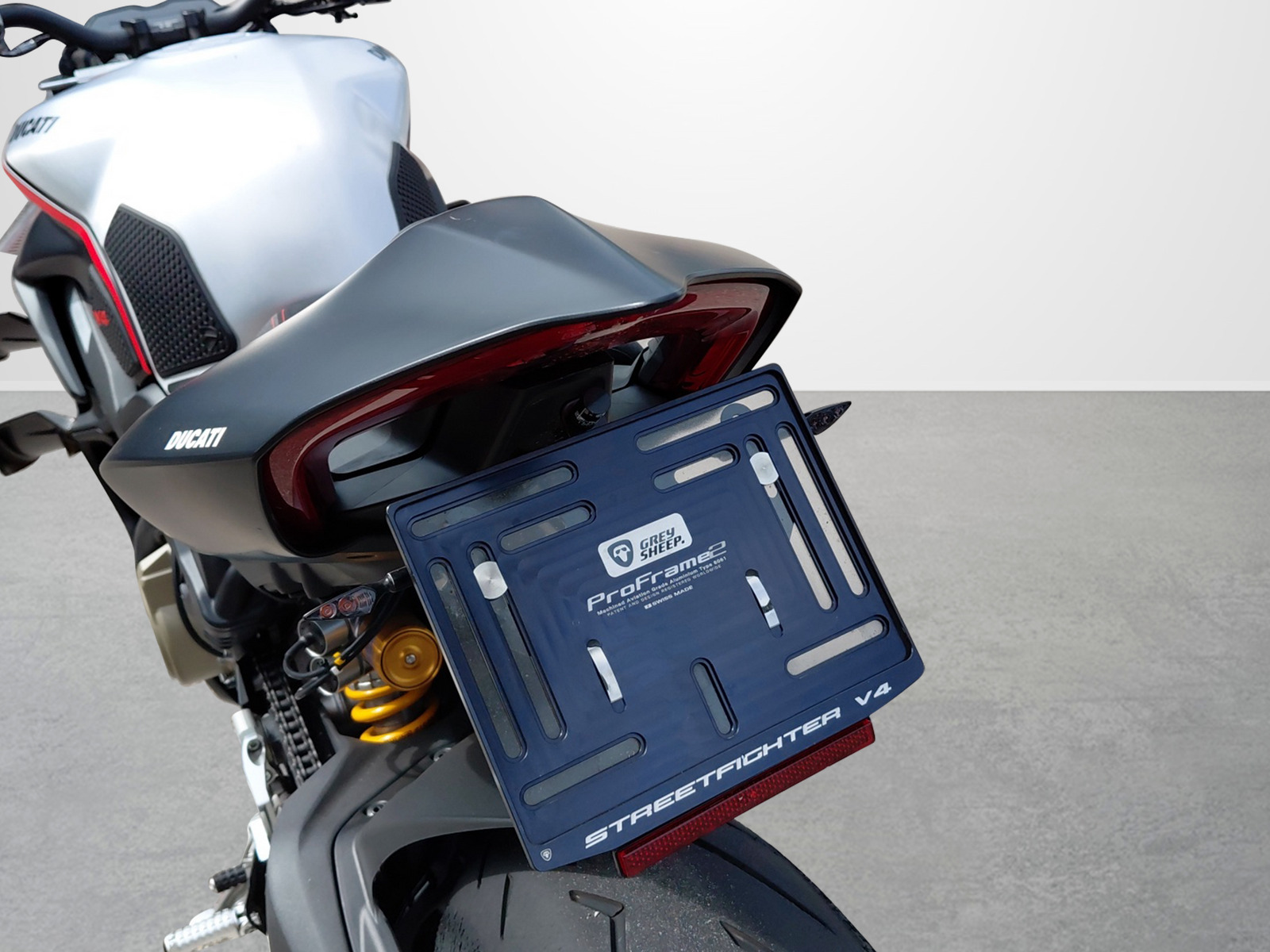 DUCATI Streetfighter V4 SP-image-6