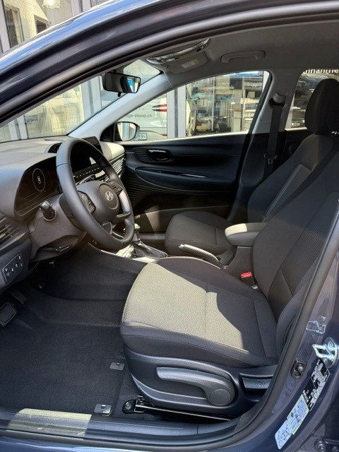 HYUNDAI i20 1.0 T-GDi Amplia Go-image-9