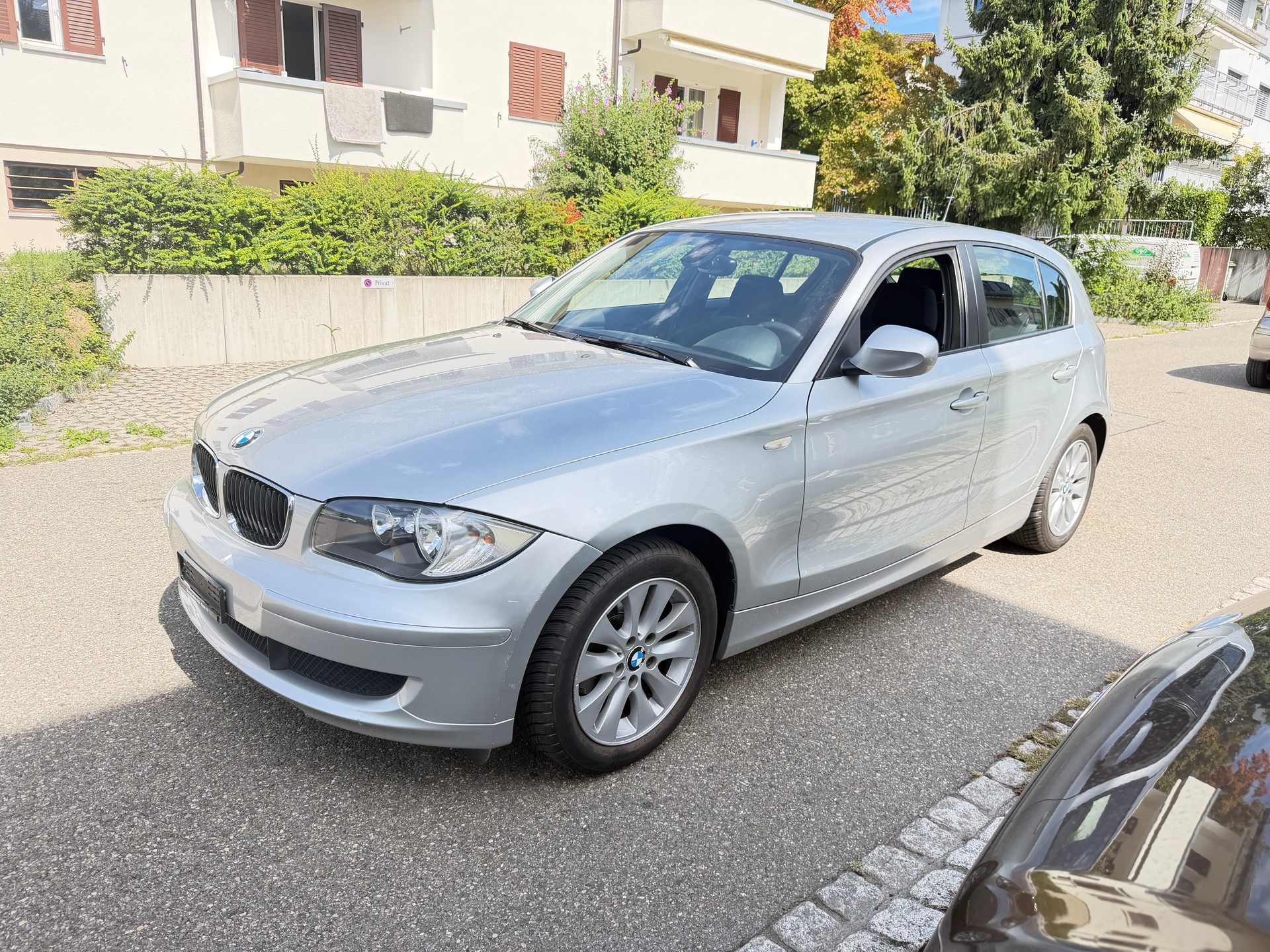 BMW 116i Dynamic Edition/ FRISCH AB MFK / 2. 09. 2026 & SERVICE-image-1
