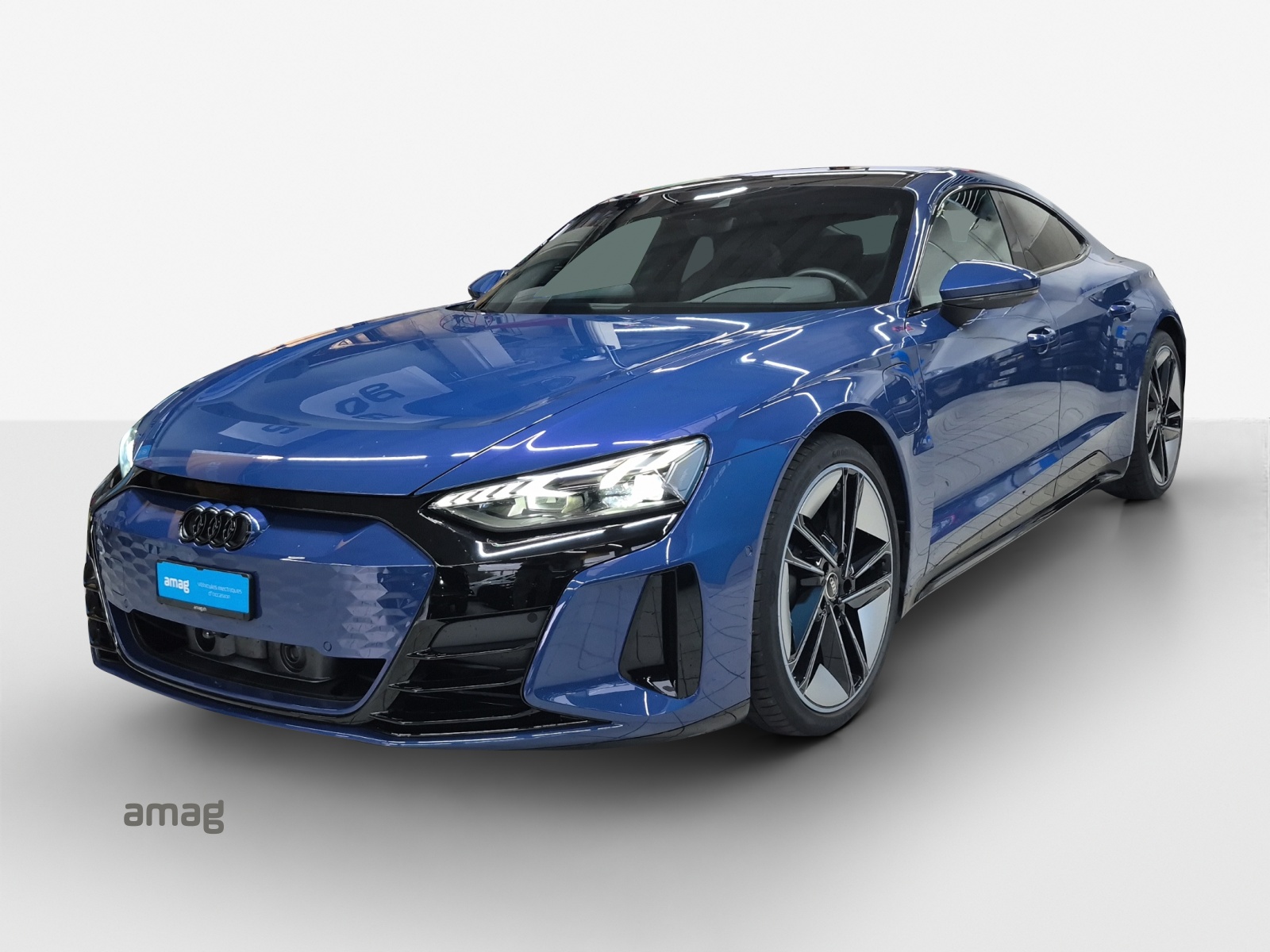 AUDI e-tron GT quattro