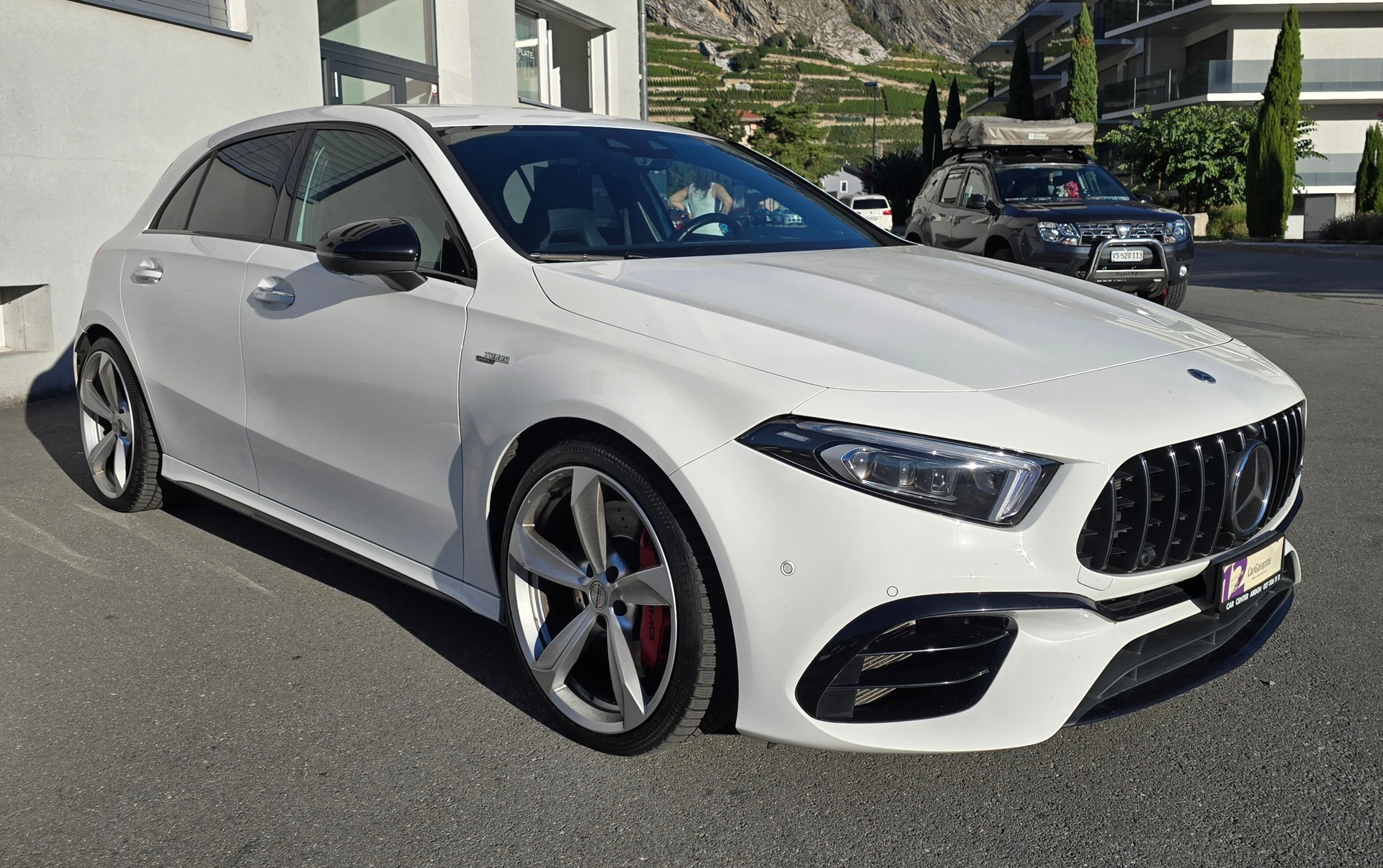MERCEDES-BENZ A 45 S AMG 4Matic+ Speedshift-image-9
