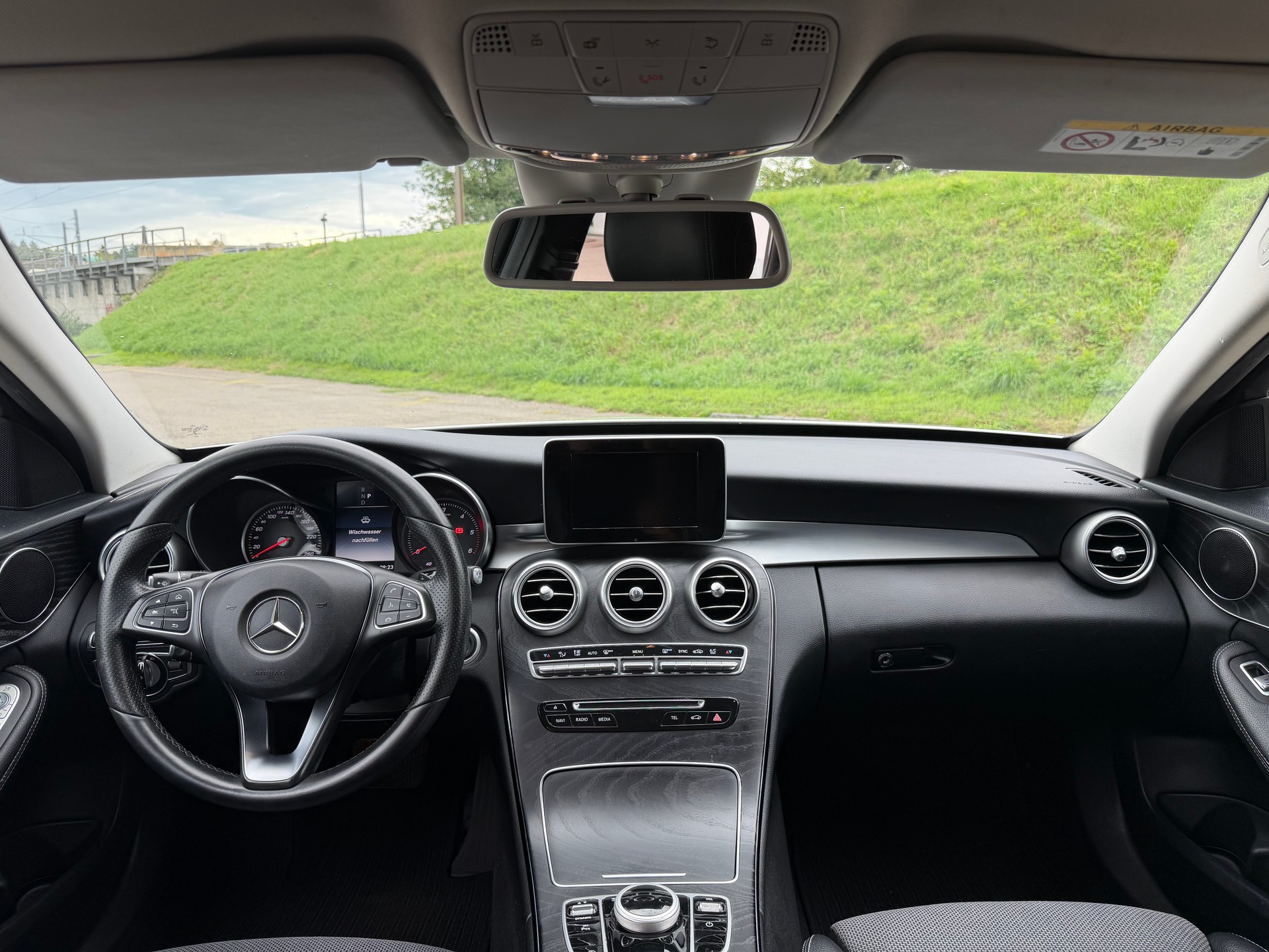 MERCEDES-BENZ C 220 d Swiss Star Avantgarde 4Matic 9G-Tronic-image-12