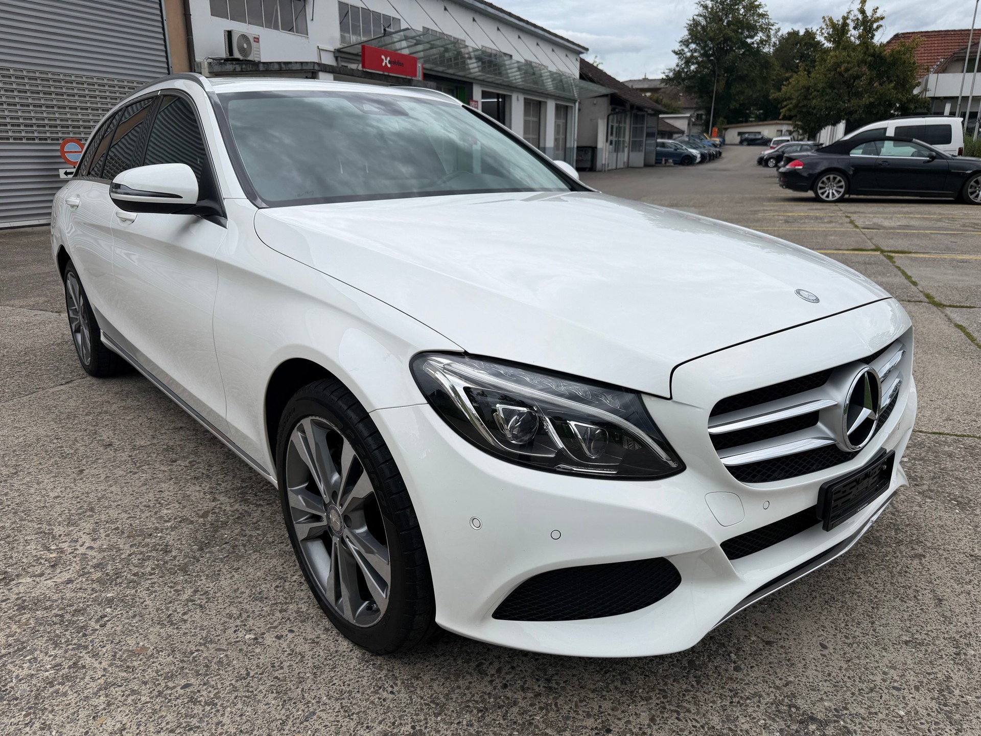 MERCEDES-BENZ C 220 d Swiss Star Avantgarde 4Matic 9G-Tronic-image-6