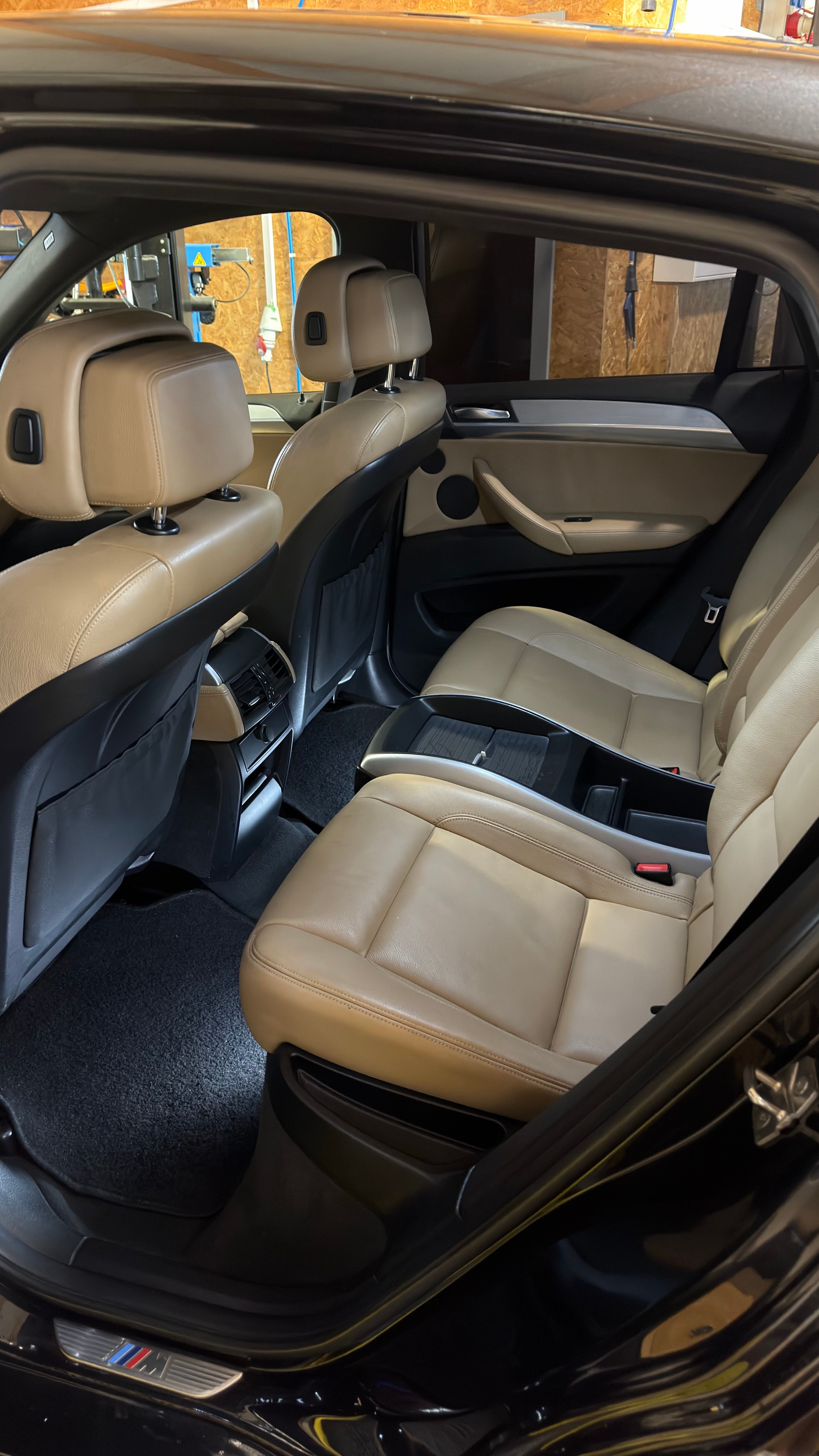 BMW X6 M Steptronic-image-7