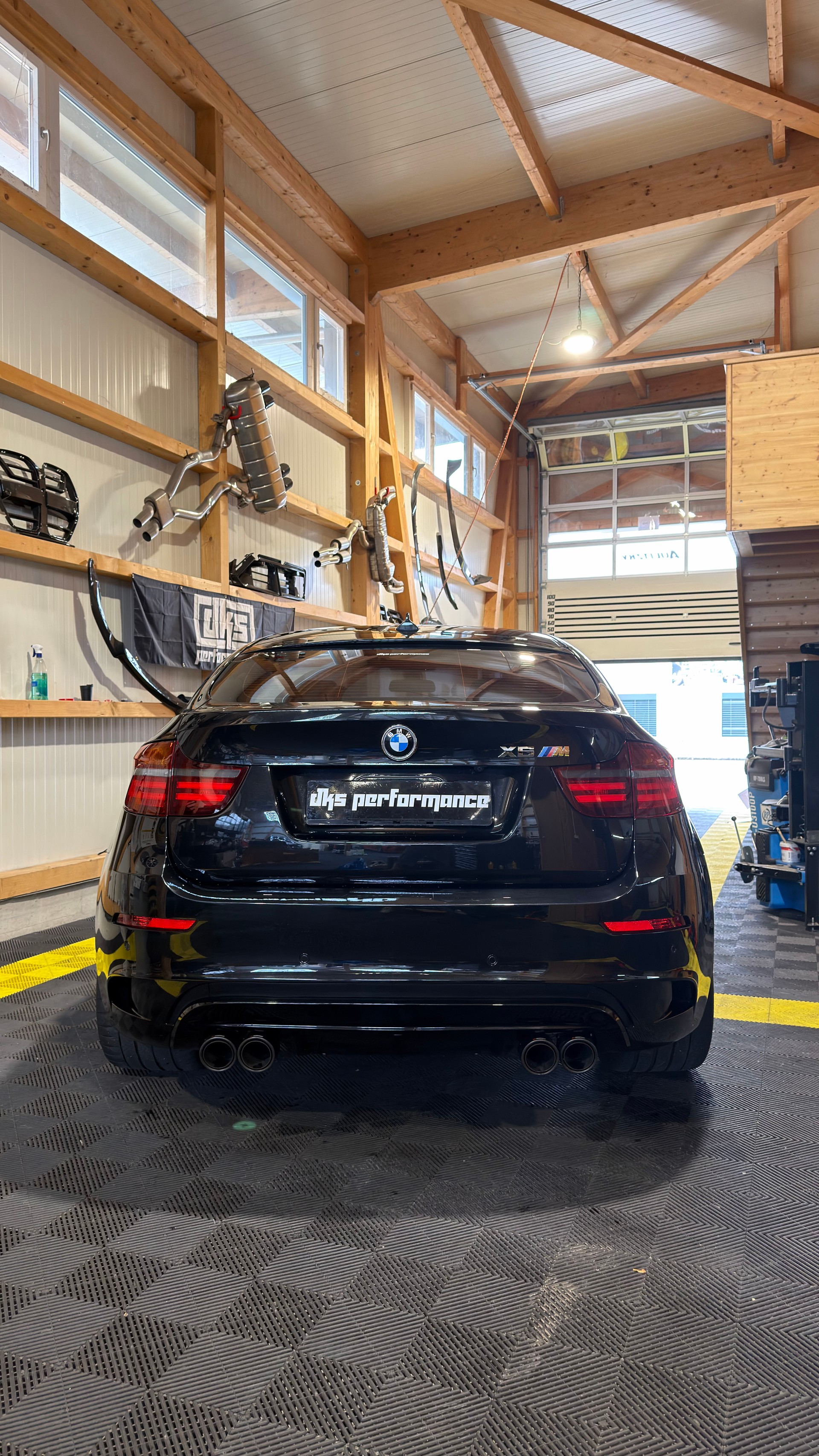 BMW X6 M Steptronic-image-3