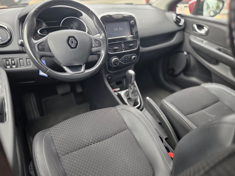 RENAULT Clio Grandtour 1.2 16V T Intens EDC-image-8