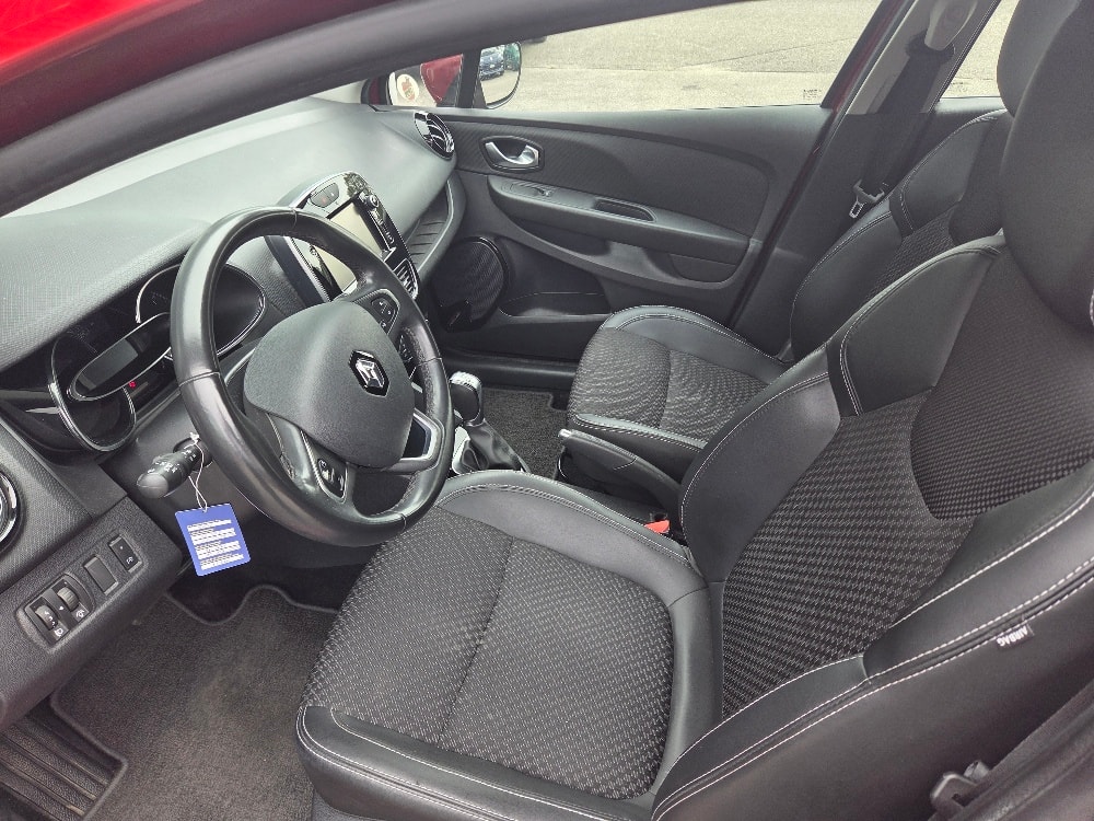 RENAULT Clio Grandtour 1.2 16V T Intens EDC-image-7