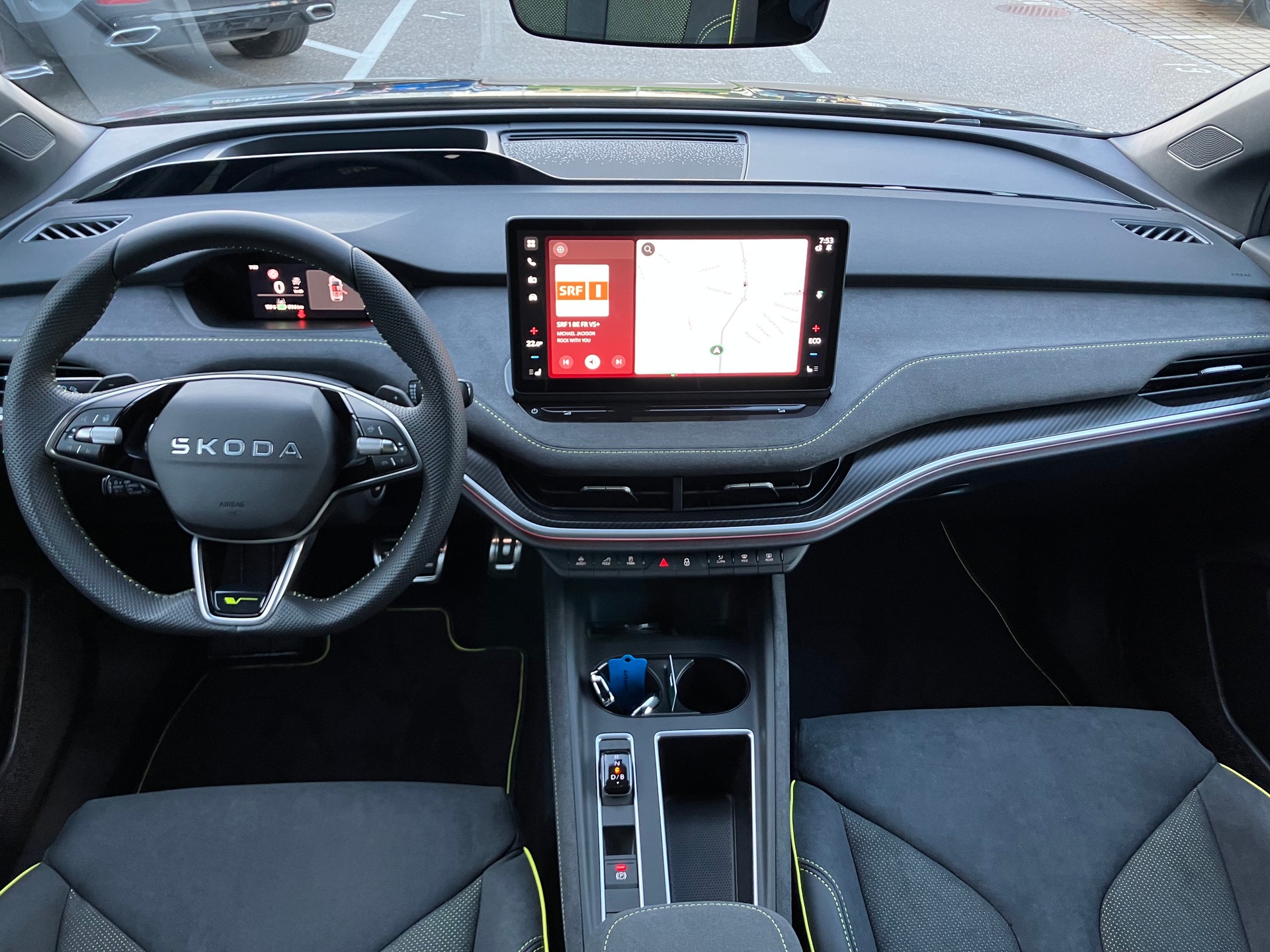 SKODA Elroq RS 4x4-image-9