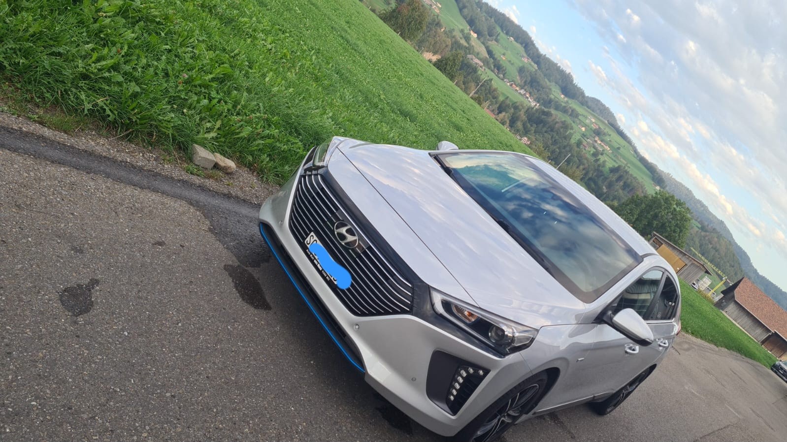 HYUNDAI 1.6 HEV Frisch MFK und Service-image-2