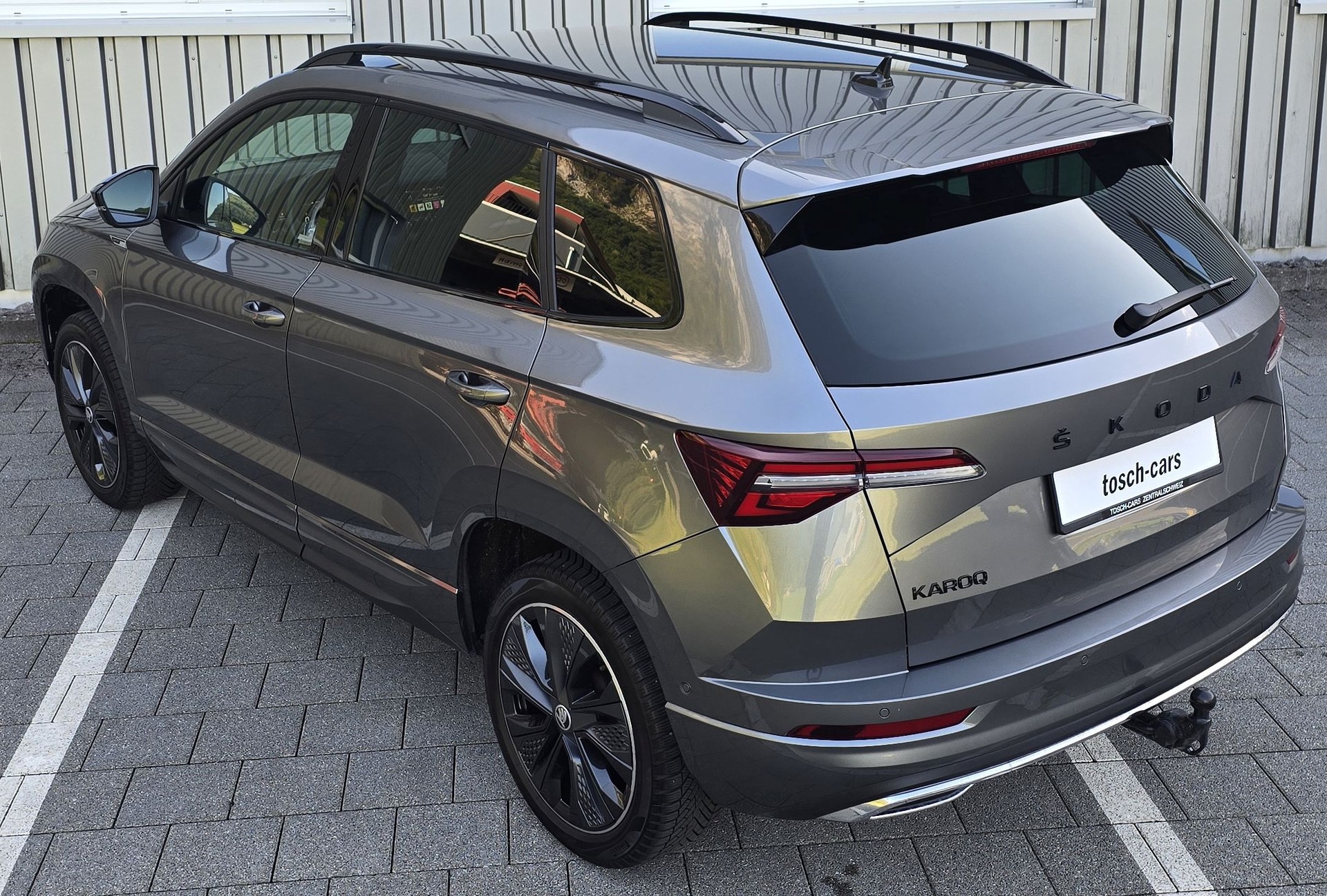 SKODA Karoq 1.5 TSI SportLine DSG-image-4