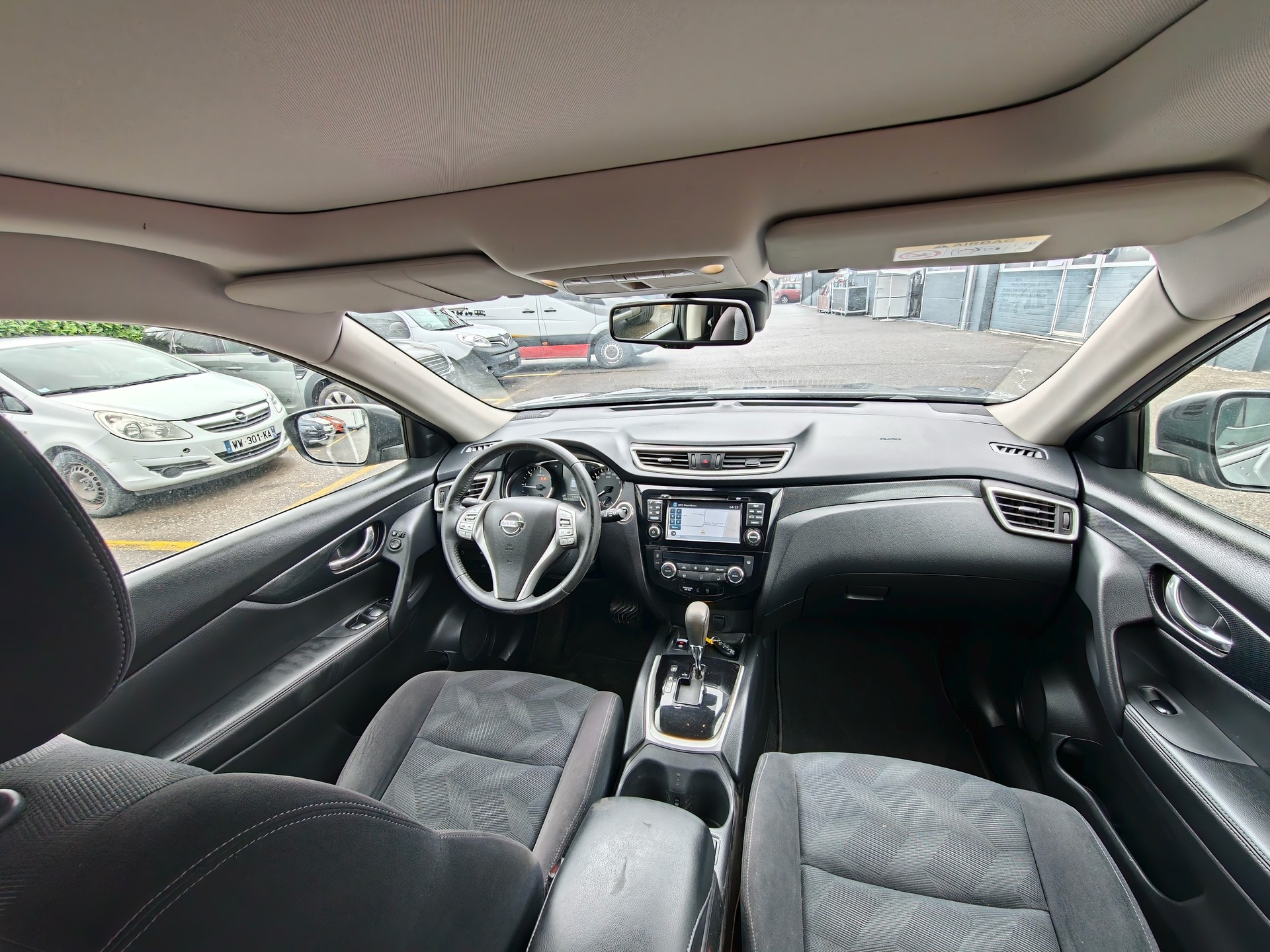 NISSAN X-Trail 2.0 dCi tekna Xtronic CVT ALL-MODE 4x4-image-9