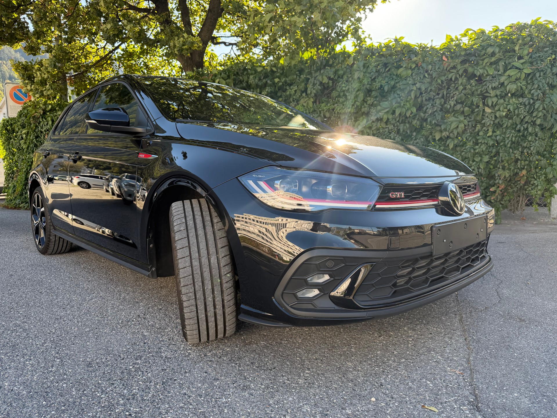 VW Polo 2.0 TSI GTI DSG-image-2