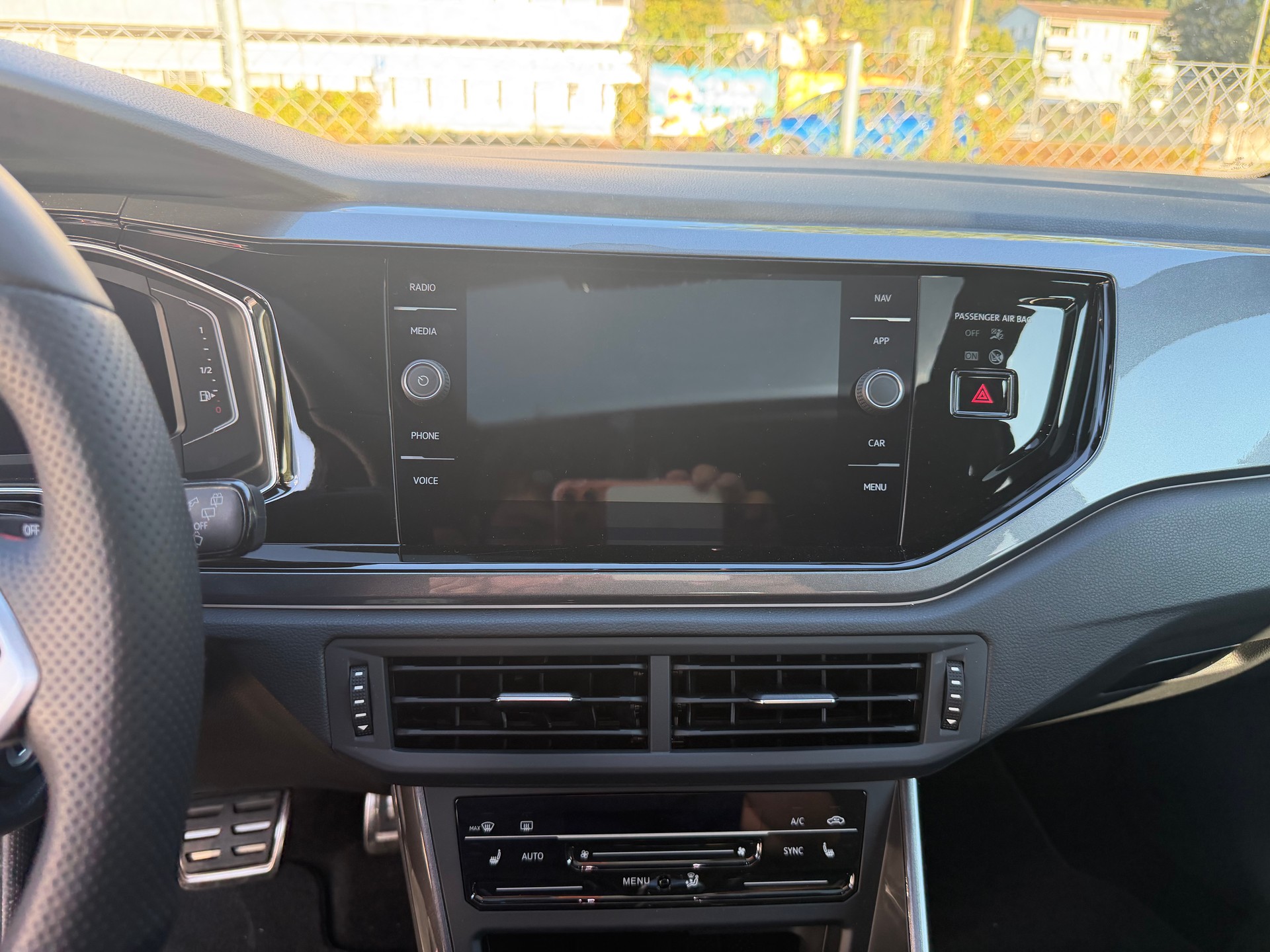 VW Polo 2.0 TSI GTI DSG-image-14