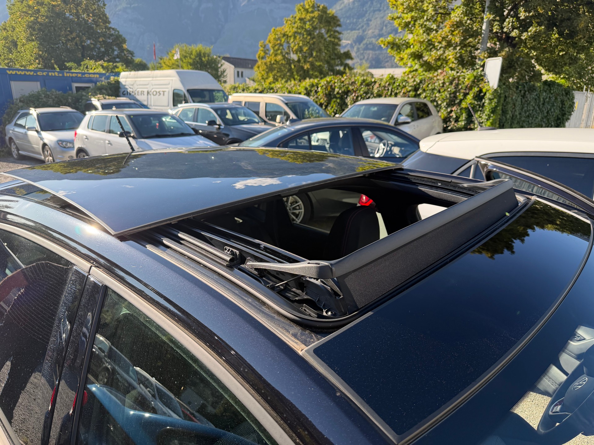 VW Polo 2.0 TSI GTI DSG-image-10