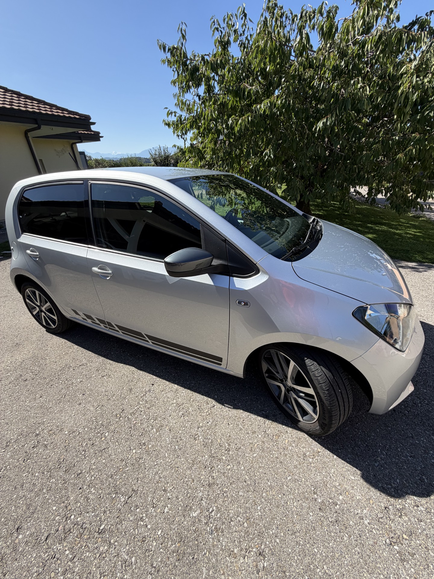 SEAT 1.0 MPI 75 FR Line-image-0