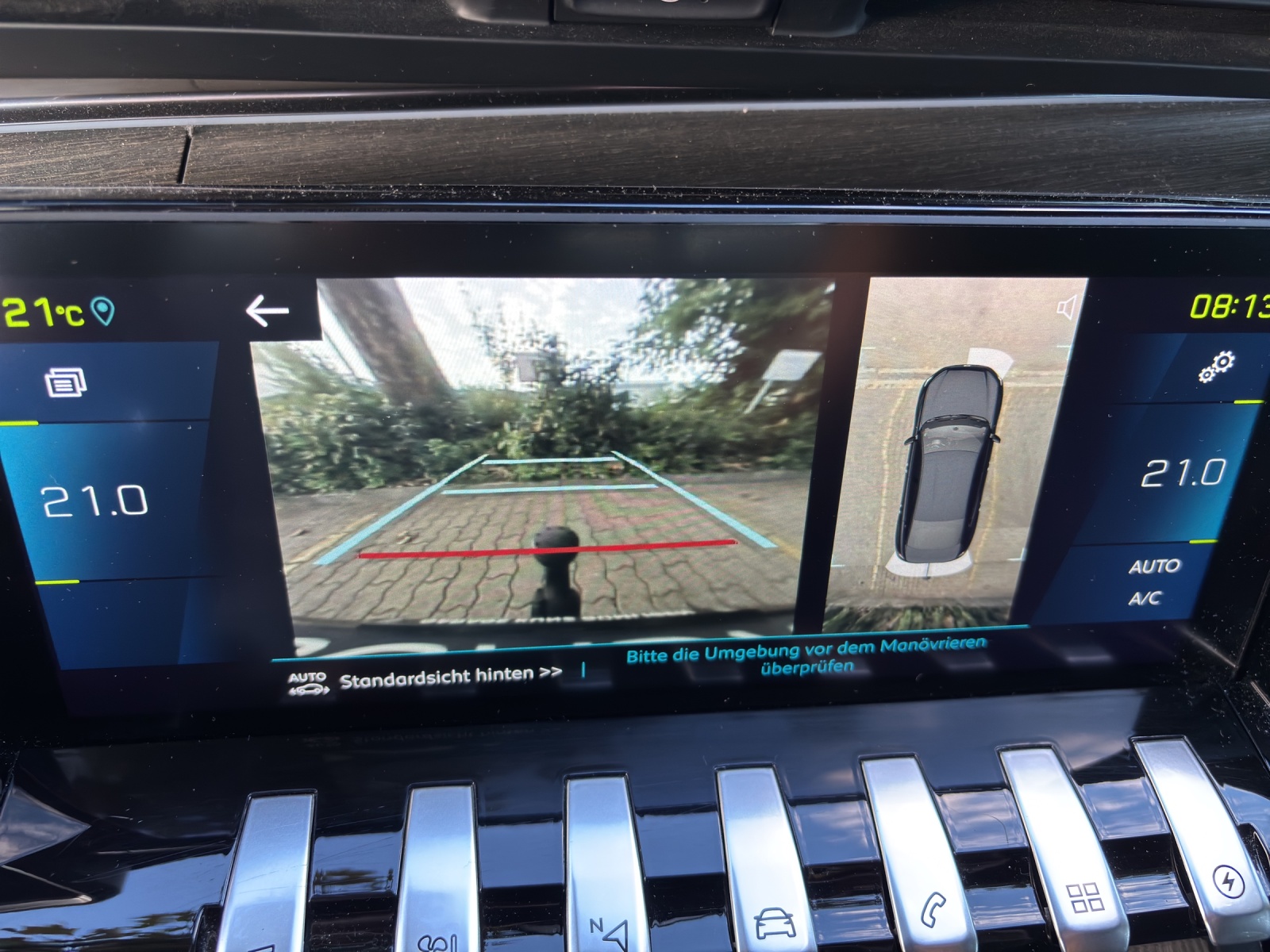 PEUGEOT 508 1.6 PHEV GT Pack EAT8-image-13