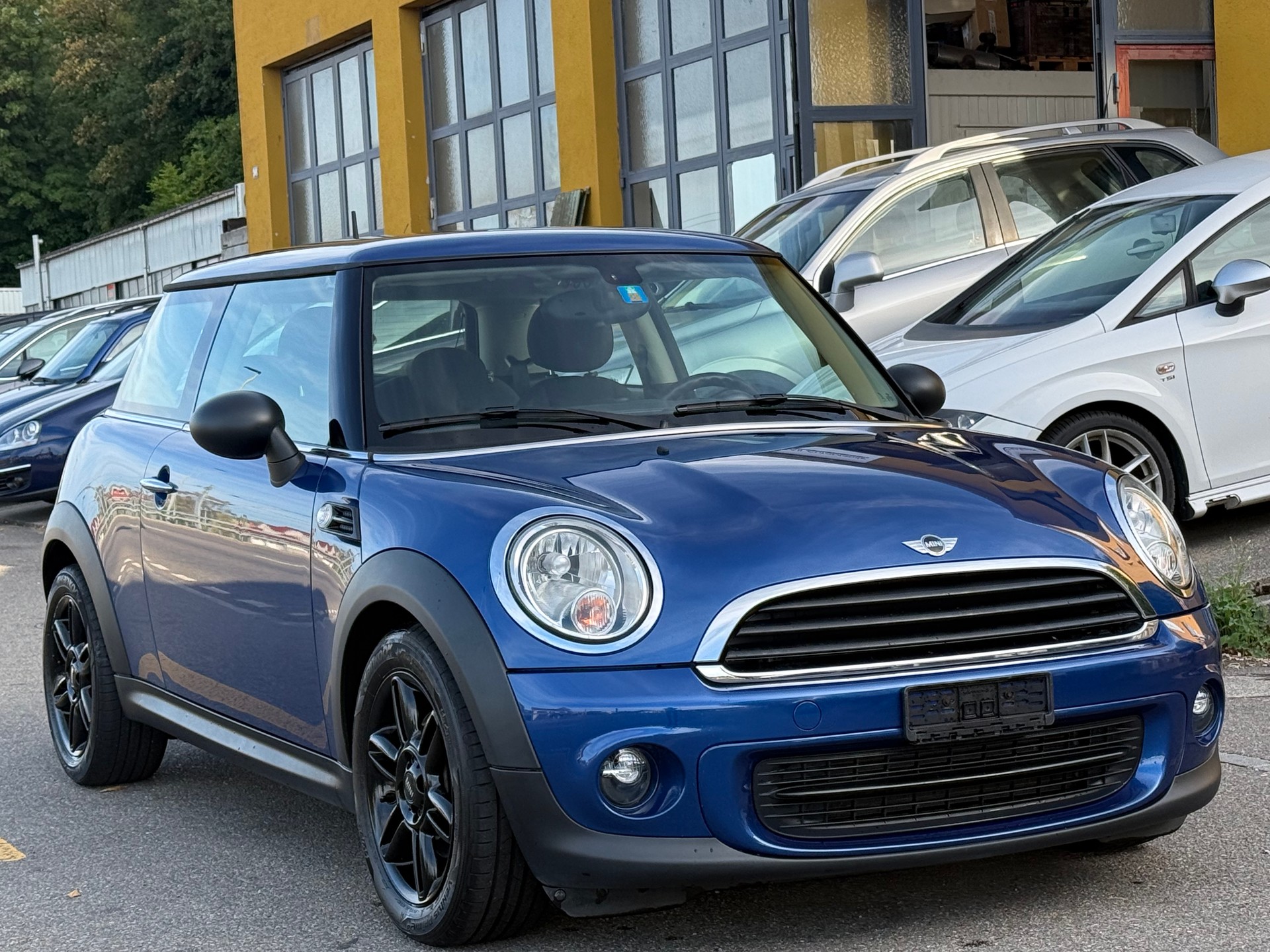 MINI One-image-0