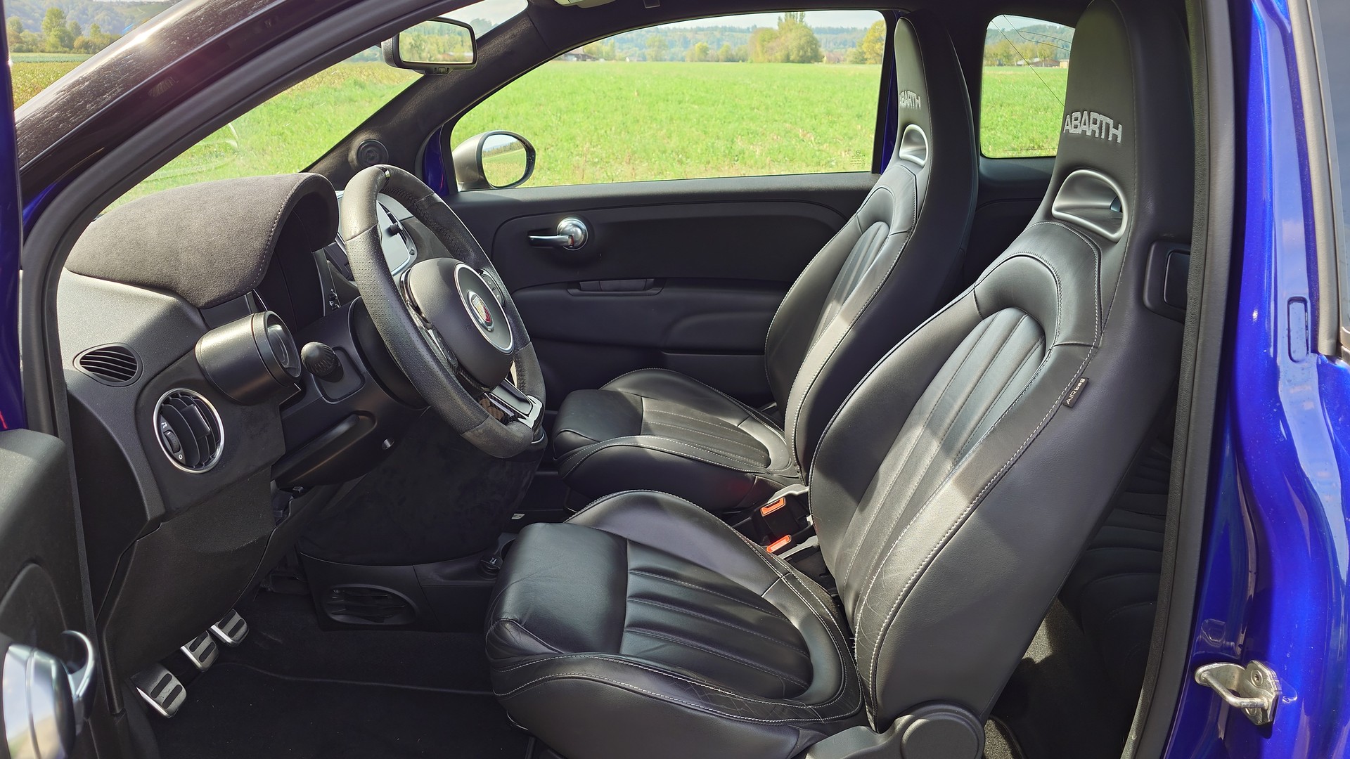 FIAT 595 1.4 16V Turbo Abarth Competizione-image-11
