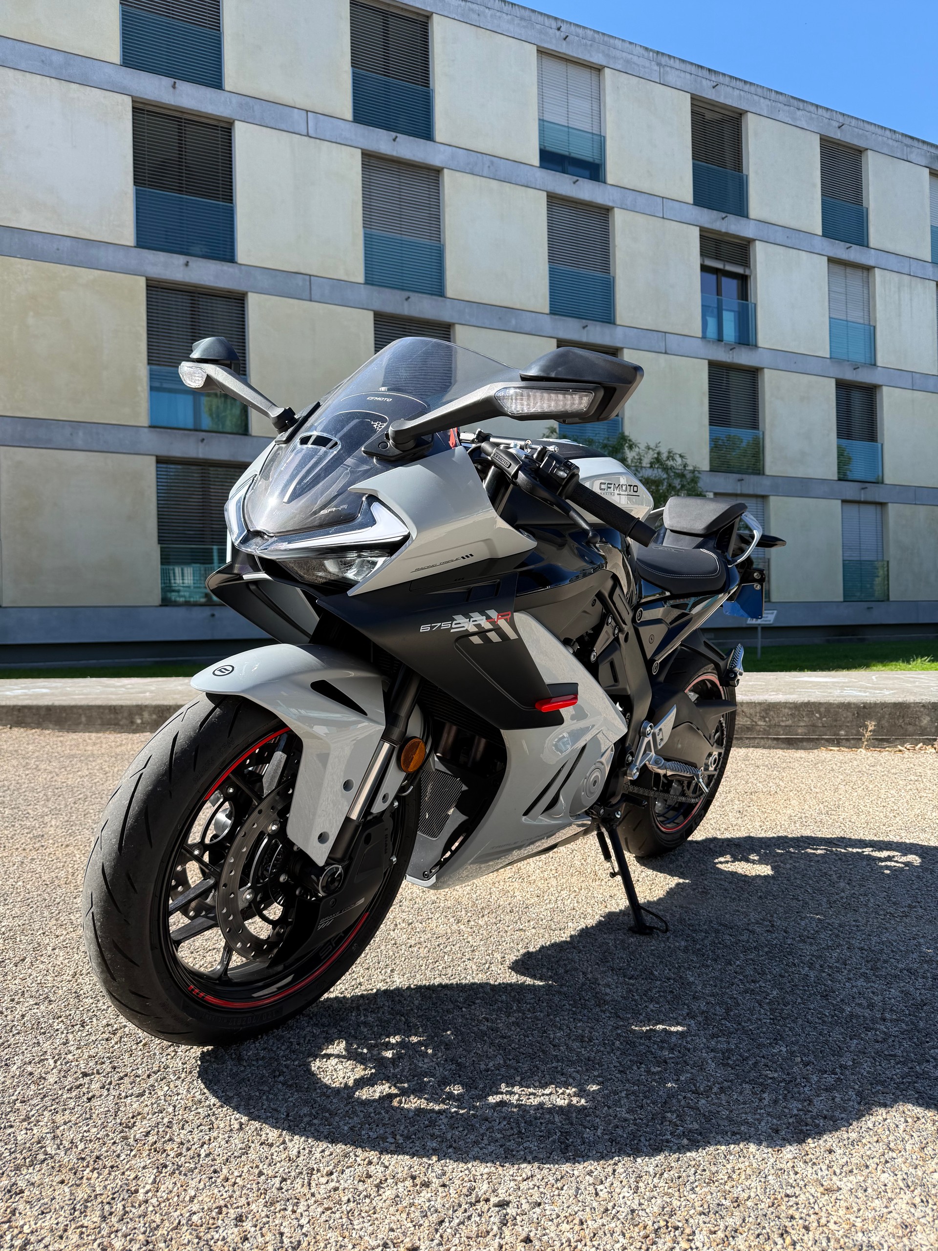 CF MOTO 675 SR-R