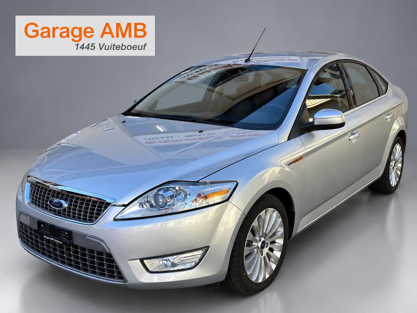 FORD Mondeo 2.0i 16V Titanium-image-0