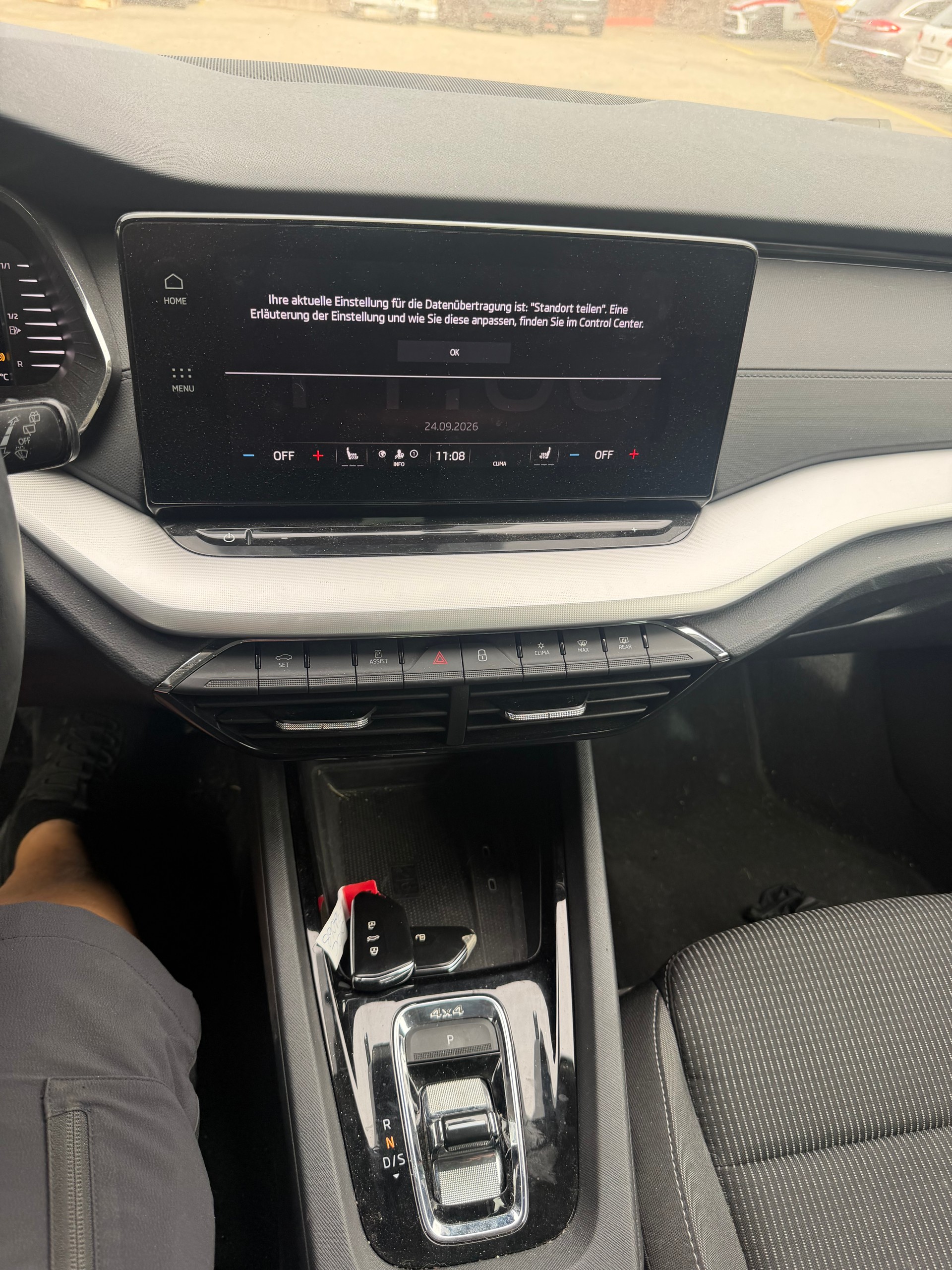SKODA Octavia Combi 2.0 TDI DSG Ambition 4x4-image-6