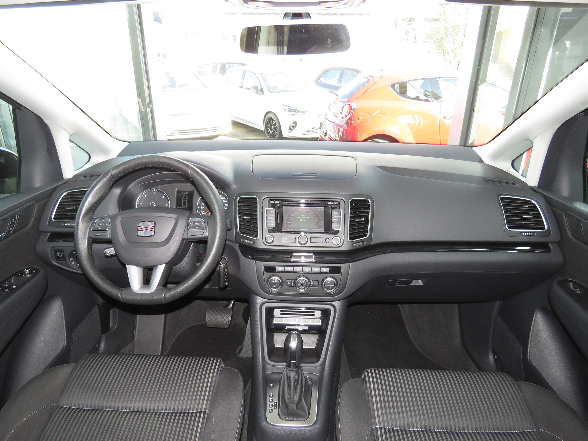 SEAT Alhambra 2.0 TDI Style Viva DSG (7-Plätzer, AHK 2.2 t, Automat)-image-15