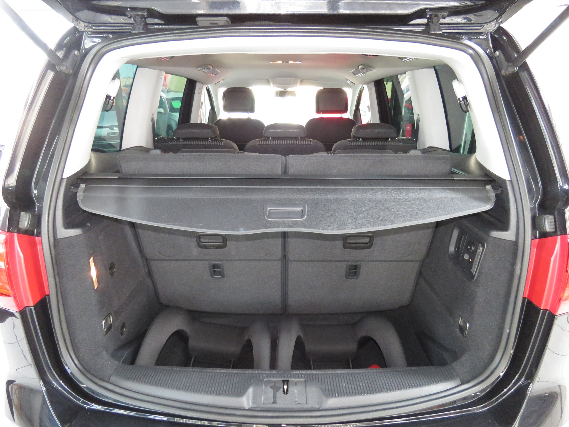 SEAT Alhambra 2.0 TDI Style Viva DSG (7-Plätzer, AHK 2.2 t, Automat)-image-10