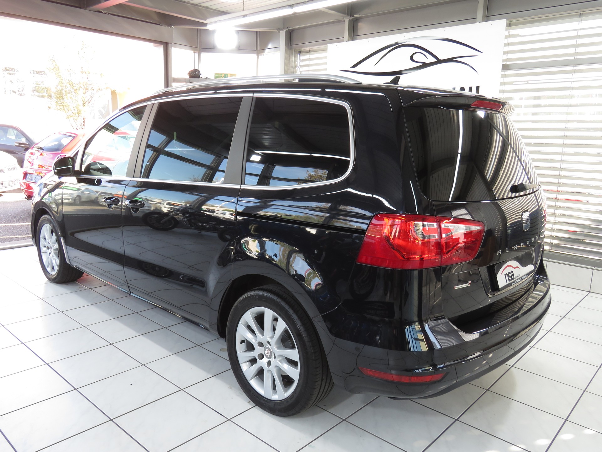 SEAT Alhambra 2.0 TDI Style Viva DSG (7-Plätzer, AHK 2.2 t, Automat)-image-5