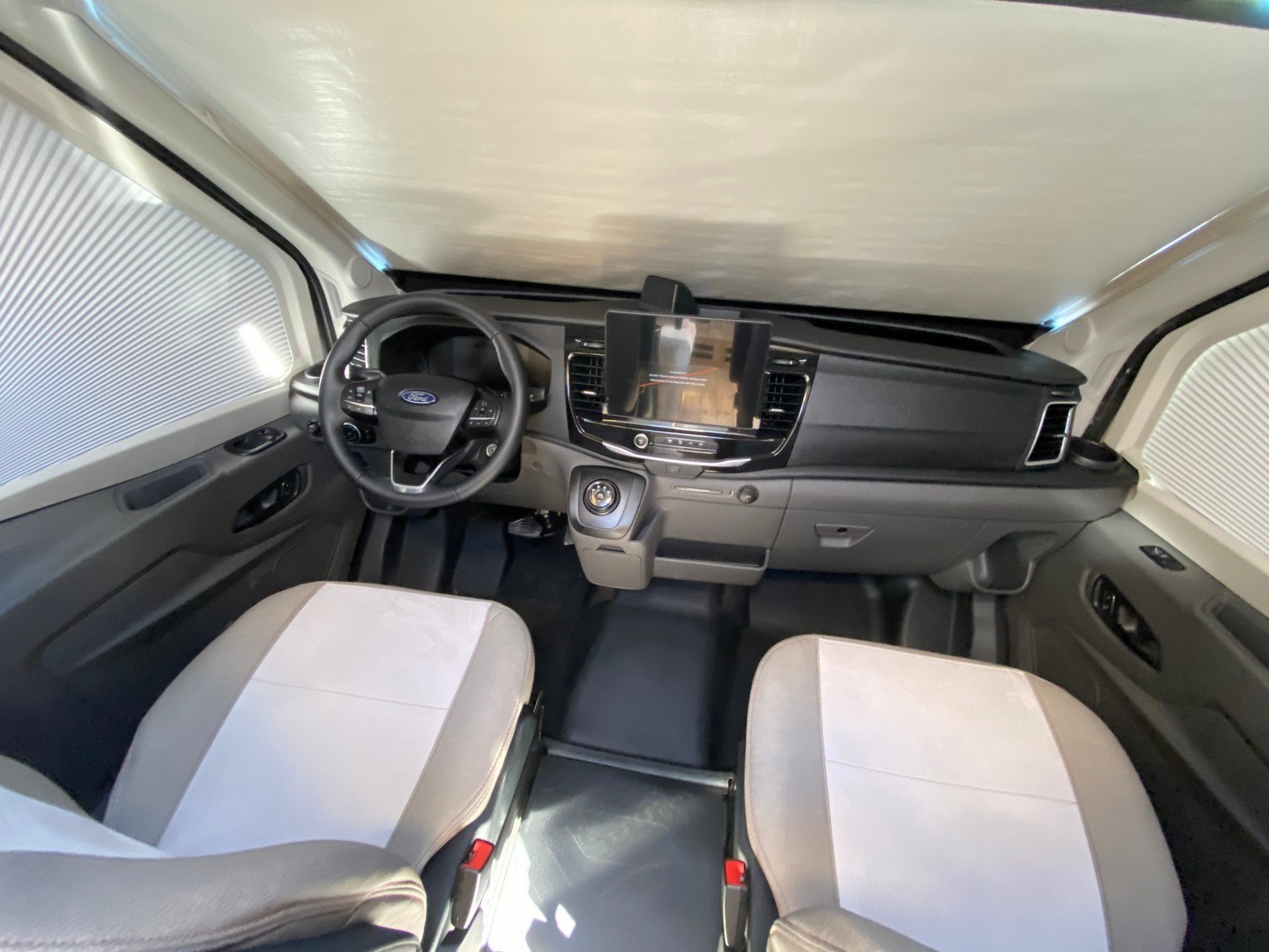ROLLER TEAM Kronos Fit 281 P, Ford Transit 2.0TDCi 165PS Automat-image-16
