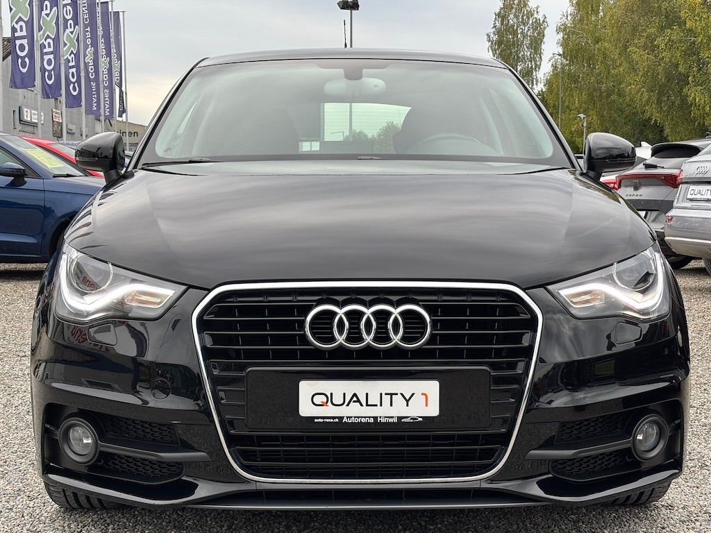 AUDI A1 1.2 TFSI **S-Line** Ambition-image-1