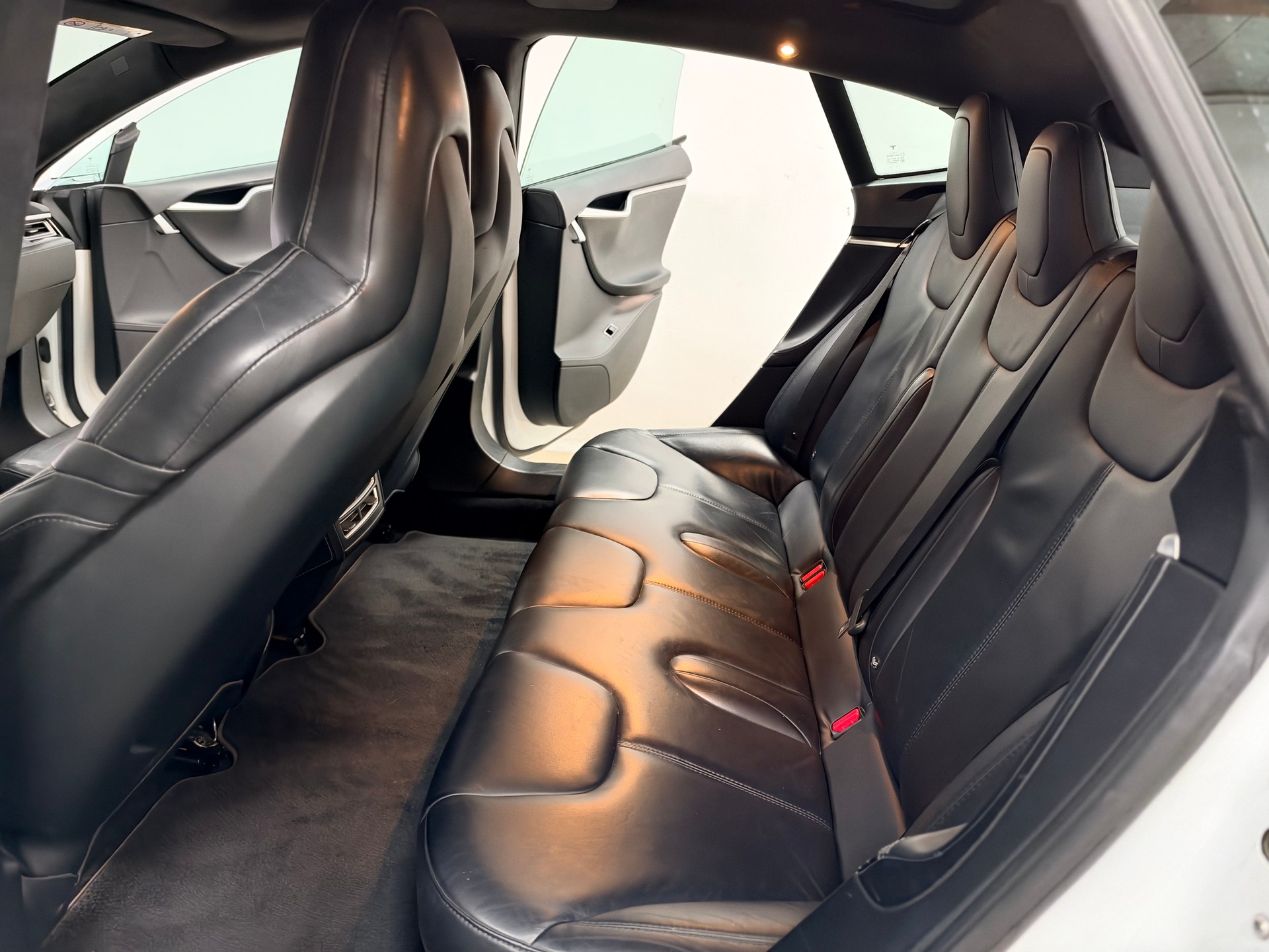 TESLA Model S 75 D FREE SUPERCHARGER FACELIFT-image-12