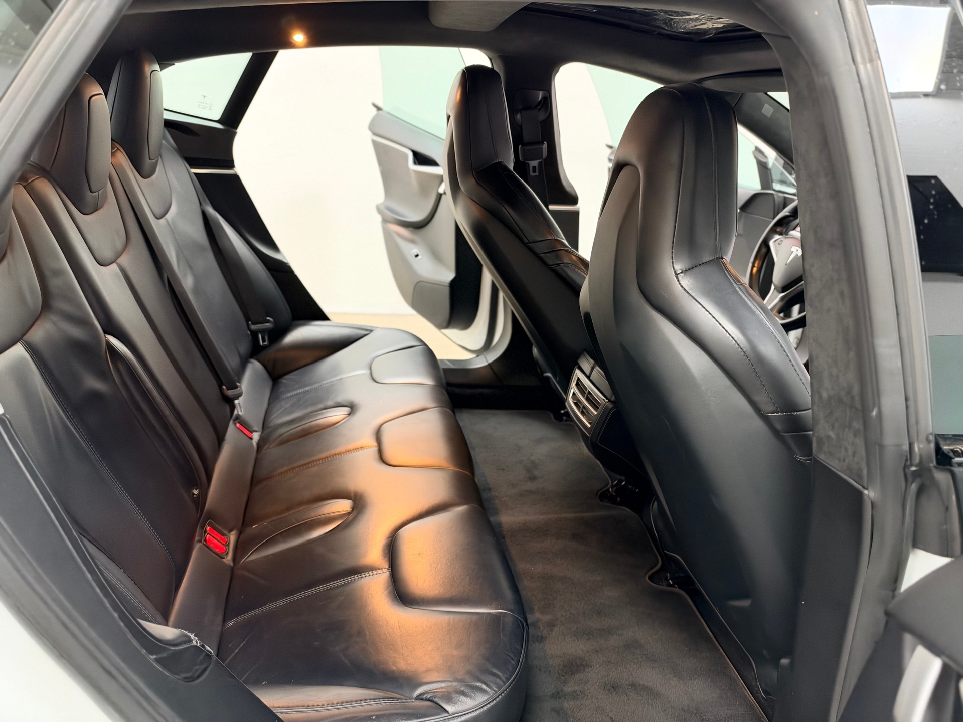 TESLA Model S 75 D FREE SUPERCHARGER FACELIFT-image-13