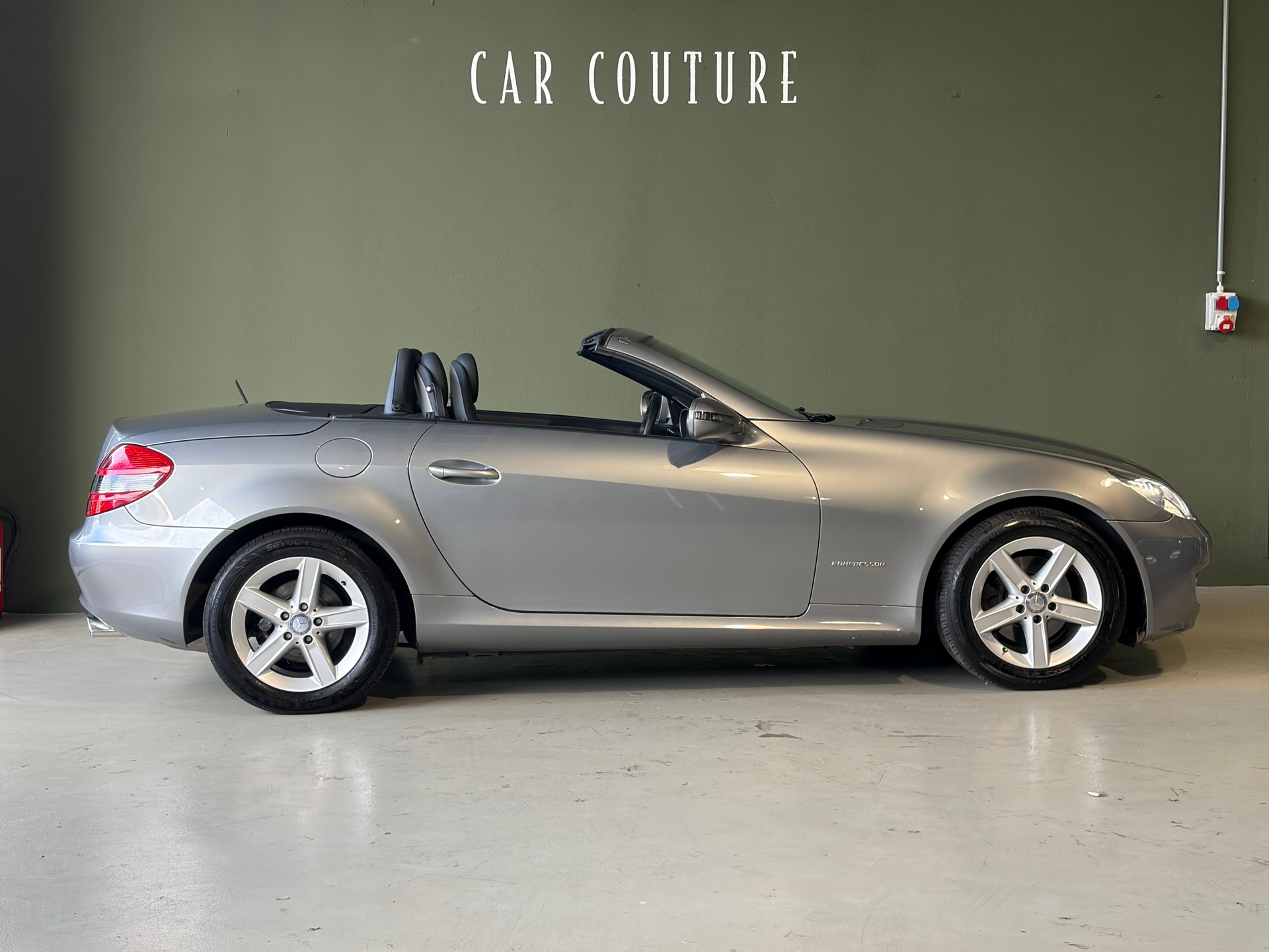 MERCEDES-BENZ SLK 200 Kompressor Automatic *CH-Fahrzeug*Ab MFK*-image-4